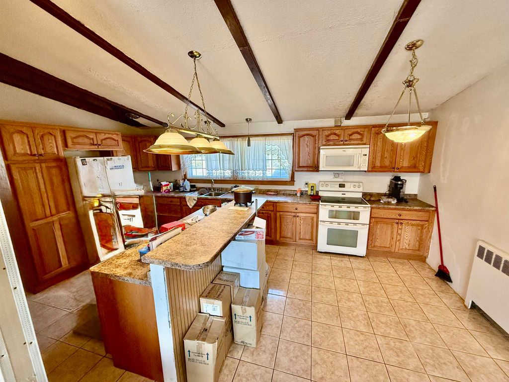 Photo of 21 Roycraft Road, Manchester, NH 03103 (MLS # 5082331)