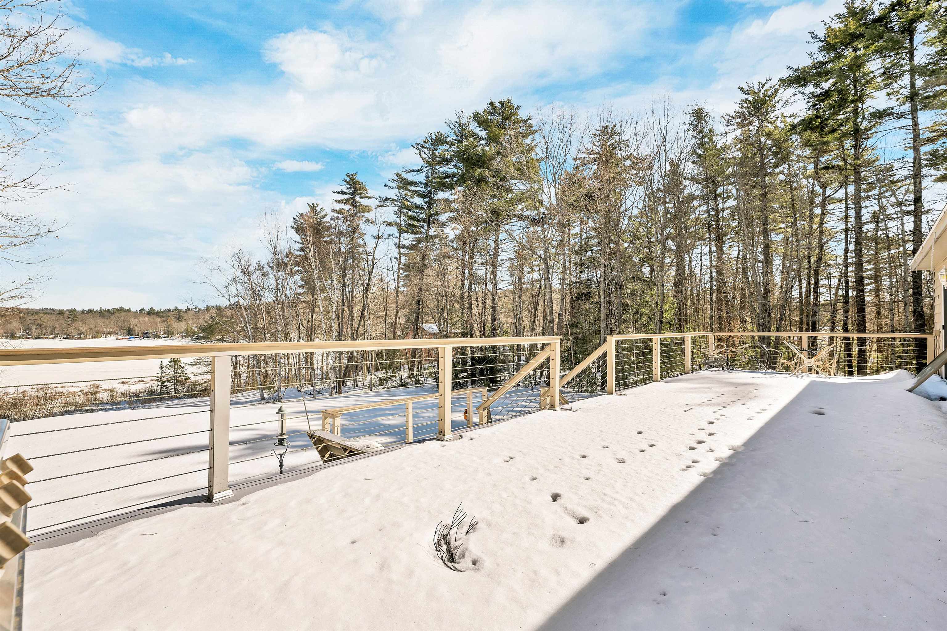 Gilmanton, New Hampshire 03237, United States, 3 Bedrooms Bedrooms, ,3 BathroomsBathrooms,Residential,Pending,82470