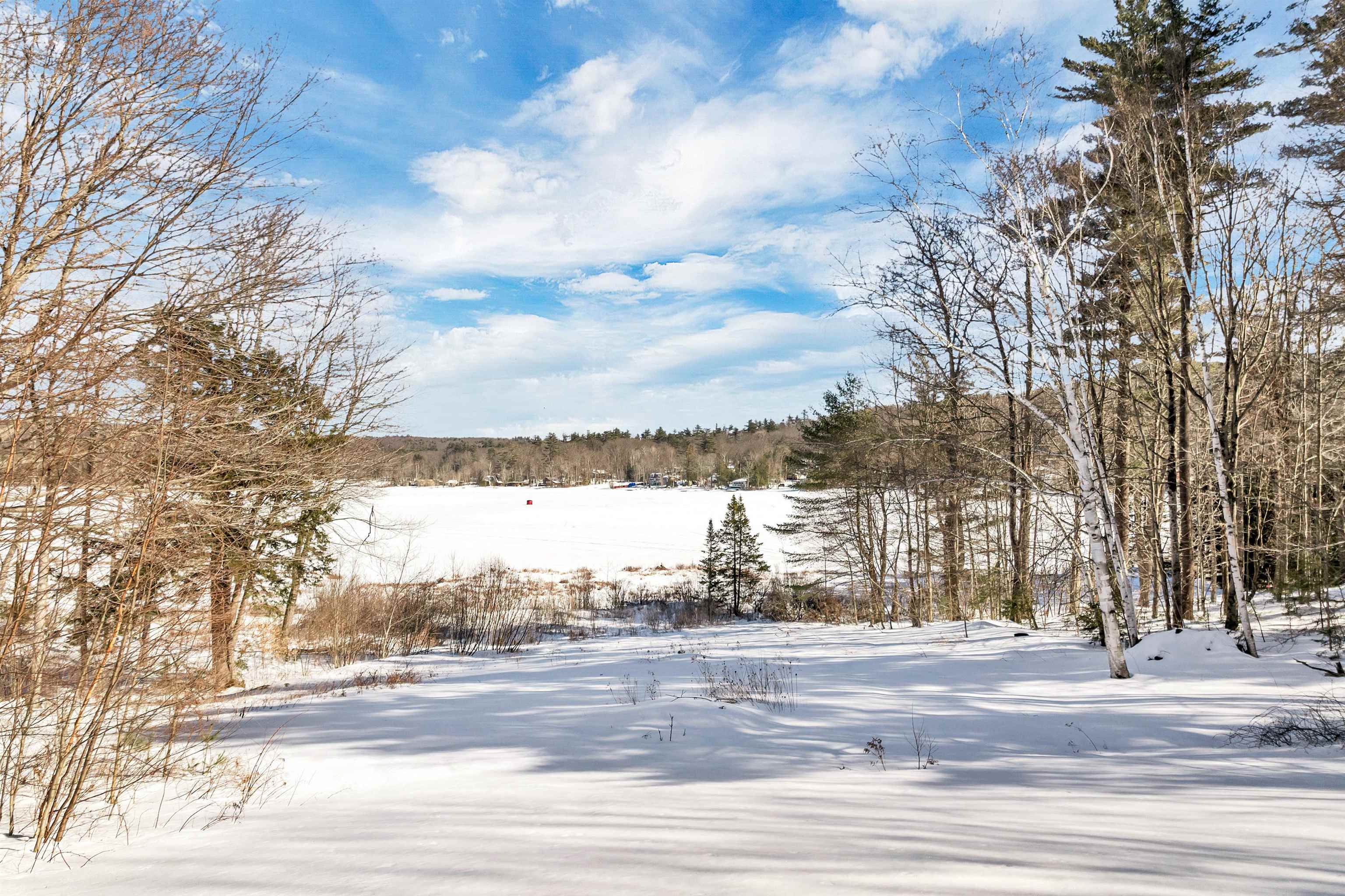 Gilmanton, New Hampshire 03237, United States, 3 Bedrooms Bedrooms, ,3 BathroomsBathrooms,Residential,Pending,82470