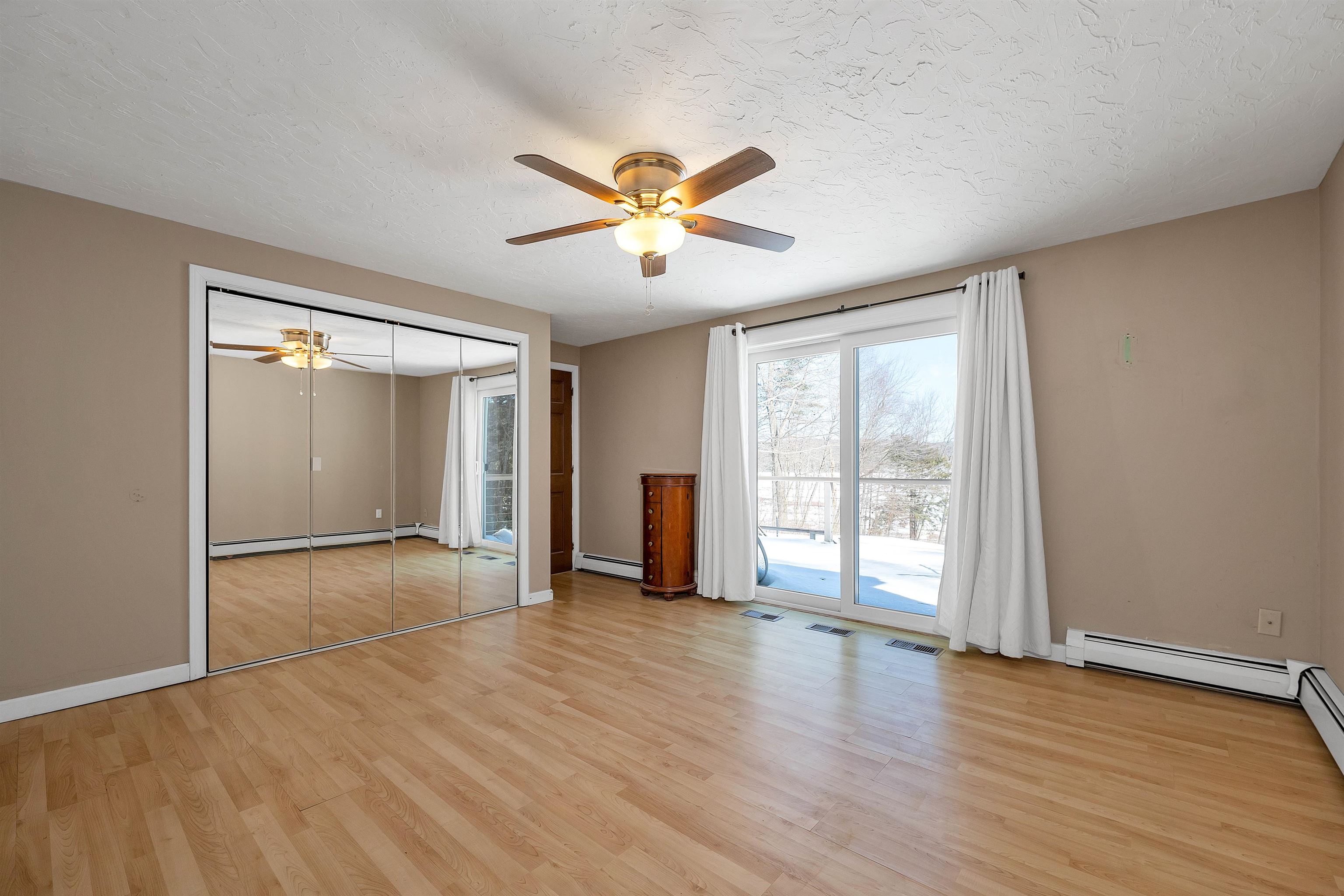 Gilmanton, New Hampshire 03237, United States, 3 Bedrooms Bedrooms, ,3 BathroomsBathrooms,Residential,Pending,82470