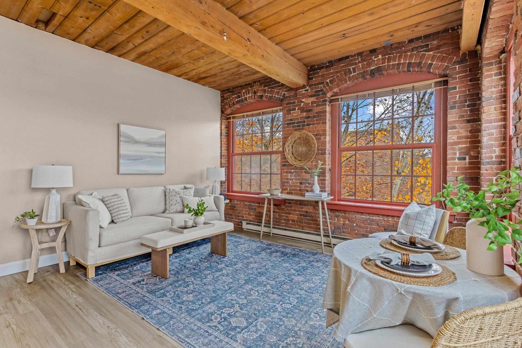 Photo of 335 Cypress Street #3B, Manchester, NH 03102 (MLS # 5069664)