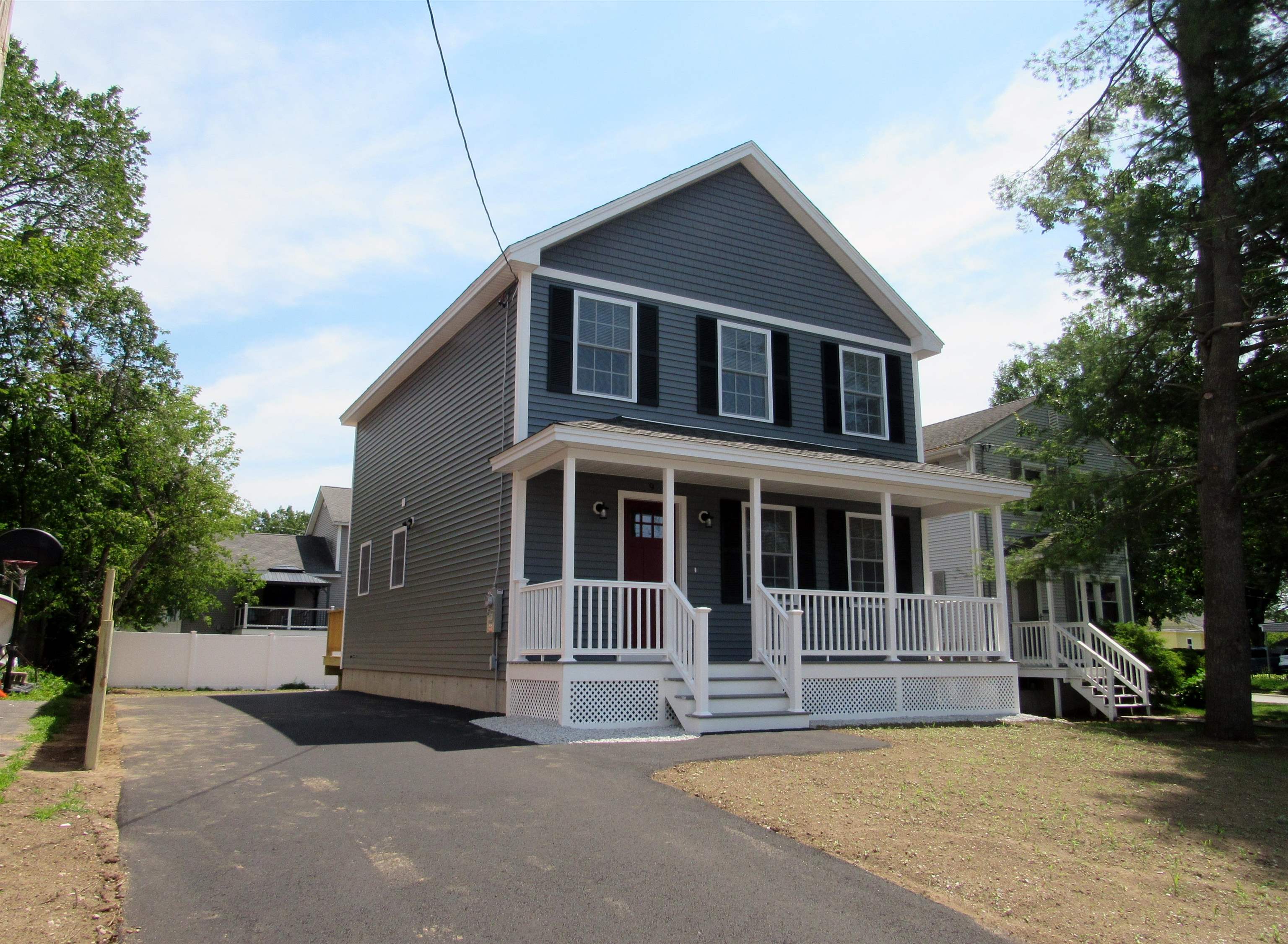 9 MISSION Avenue
