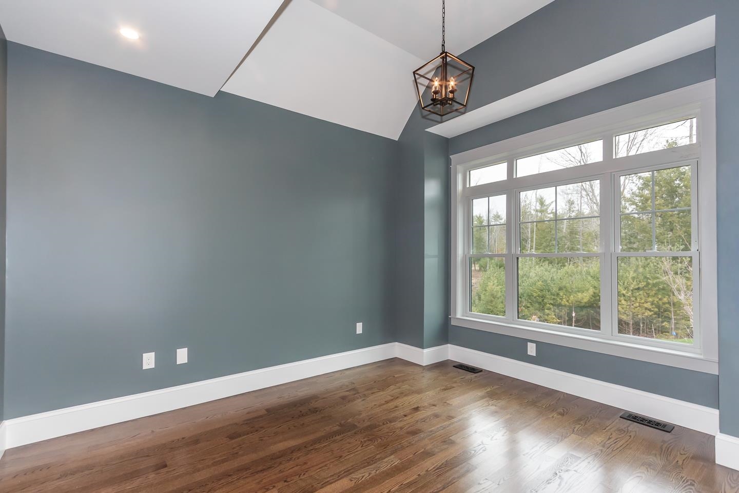 Bow, New Hampshire 03304, United States, 4 Bedrooms Bedrooms, ,3 BathroomsBathrooms,Residential,Active,211588