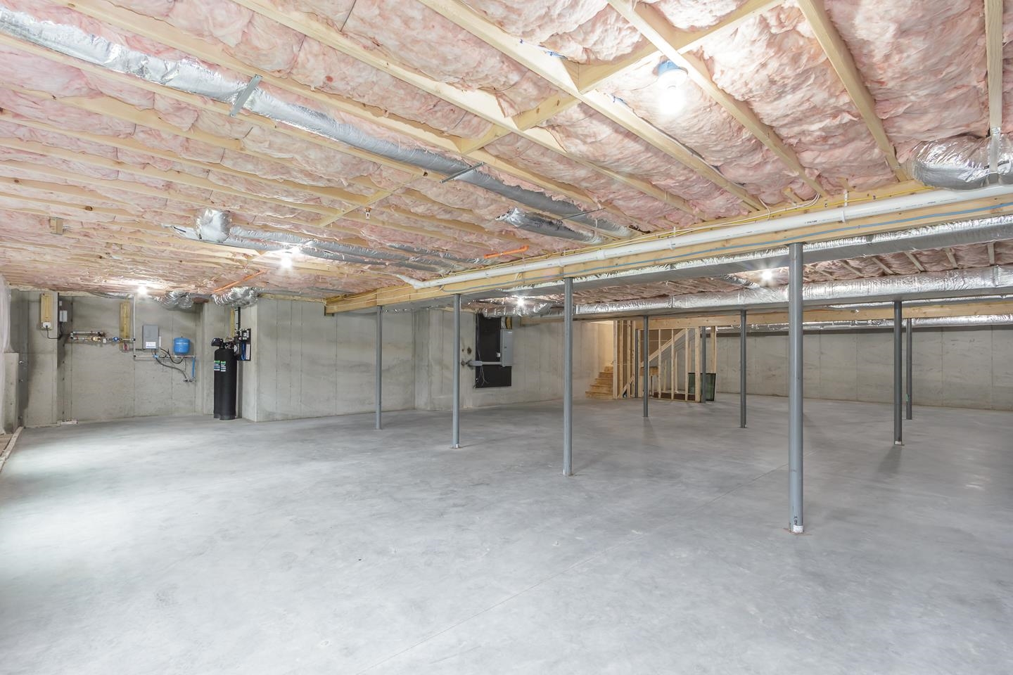 Bow, New Hampshire 03304, United States, 4 Bedrooms Bedrooms, ,3 BathroomsBathrooms,Residential,Active,211588