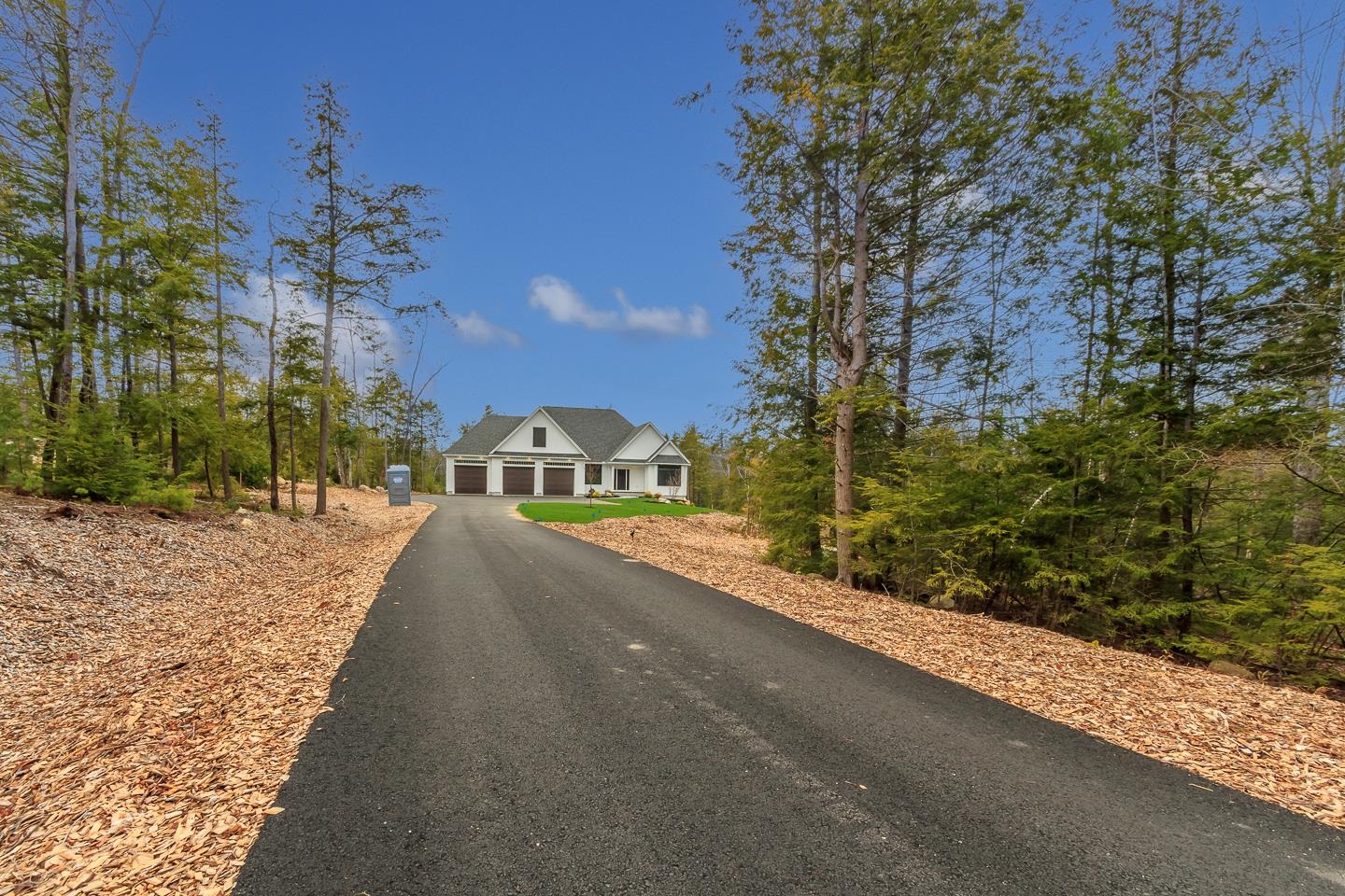 Bow, New Hampshire 03304, United States, 4 Bedrooms Bedrooms, ,3 BathroomsBathrooms,Residential,Active,211588