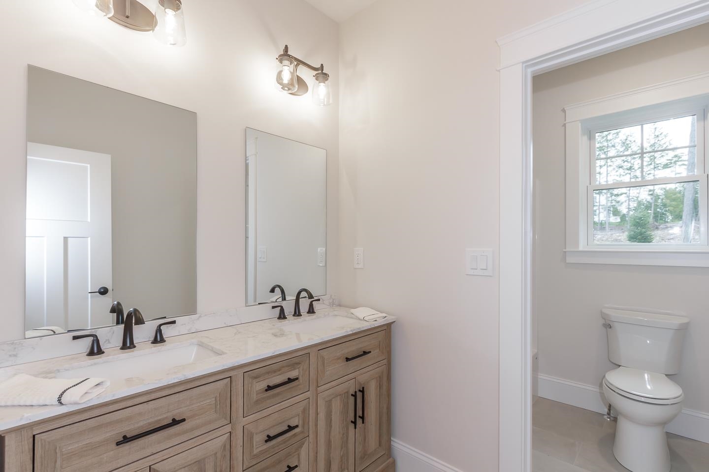 Bow, New Hampshire 03304, United States, 4 Bedrooms Bedrooms, ,3 BathroomsBathrooms,Residential,Active,211588