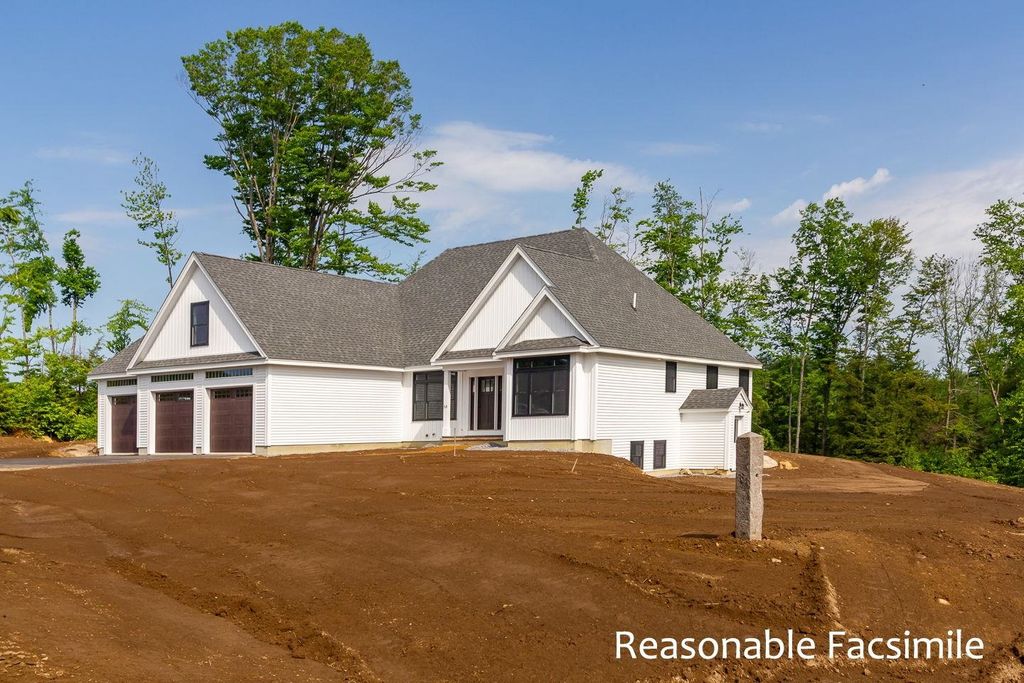 Photo of 36 Westover Lane #k, Bow, NH 03304 (MLS # 5061828)