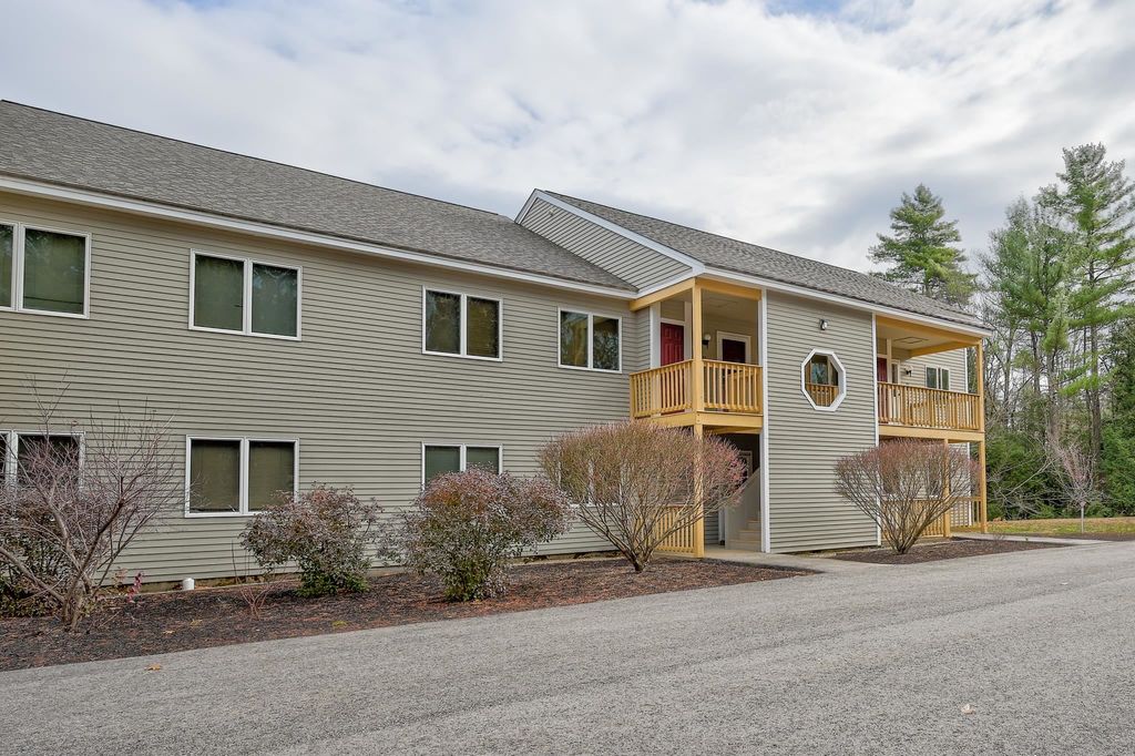 Photo of 23 Northbrook Road #27D, Conway, NH 03860 (MLS # 5070726)