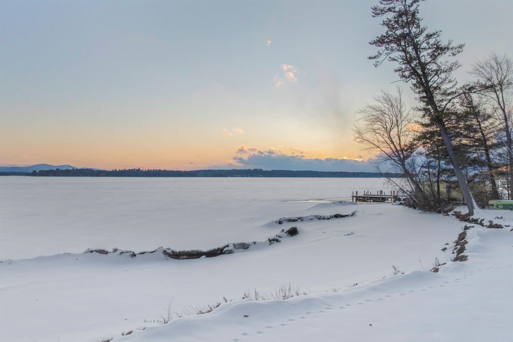 Photo of 3 Brewster Road, Tuftonboro, NH 03816 (MLS # 5076965)