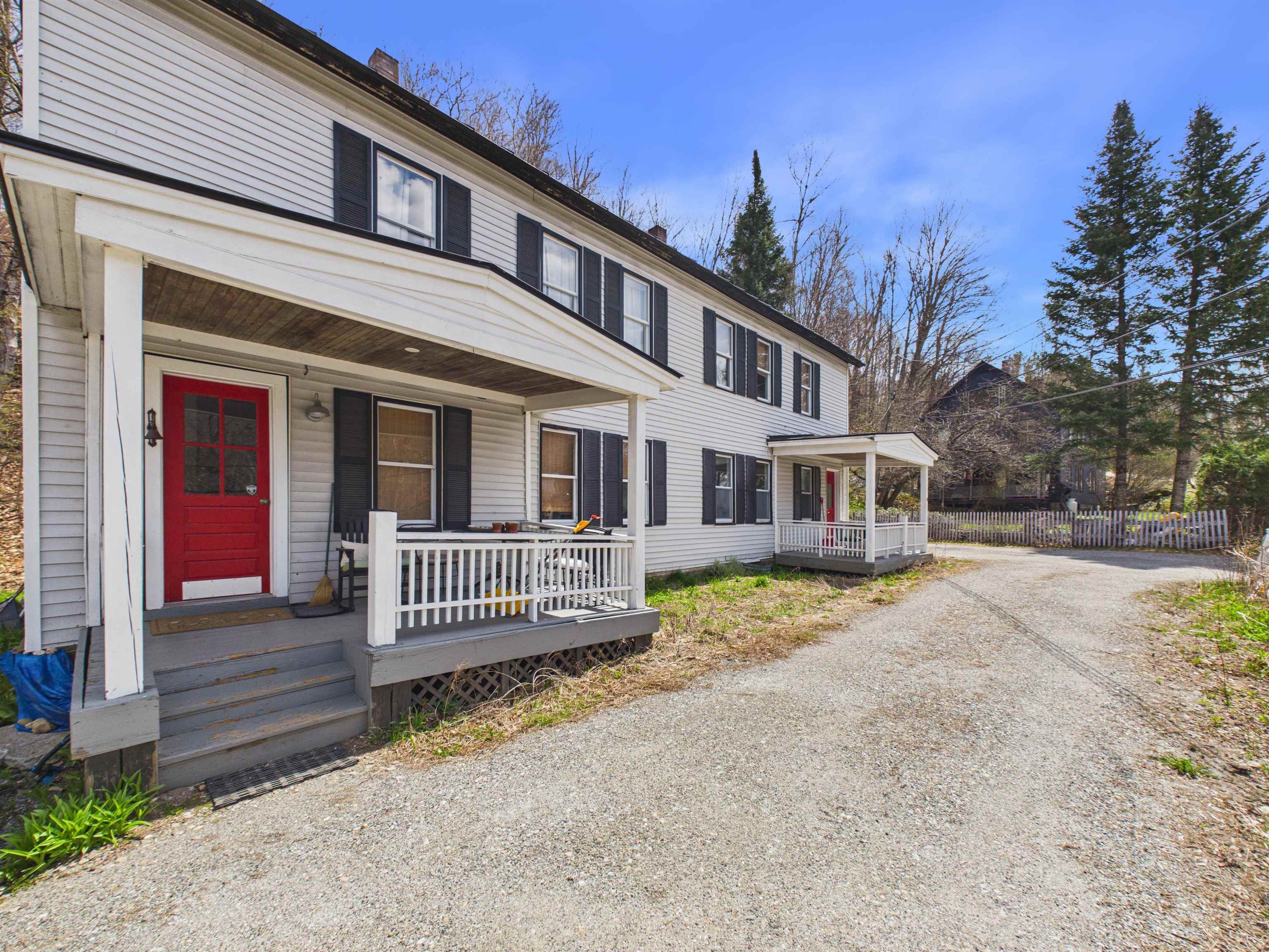37 Robinson Avenue