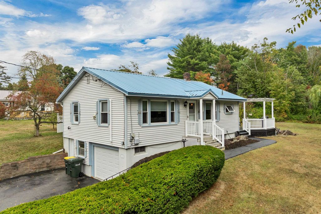 Photo of 61 White Oaks Road, Laconia, NH 03246 (MLS # 5063072)