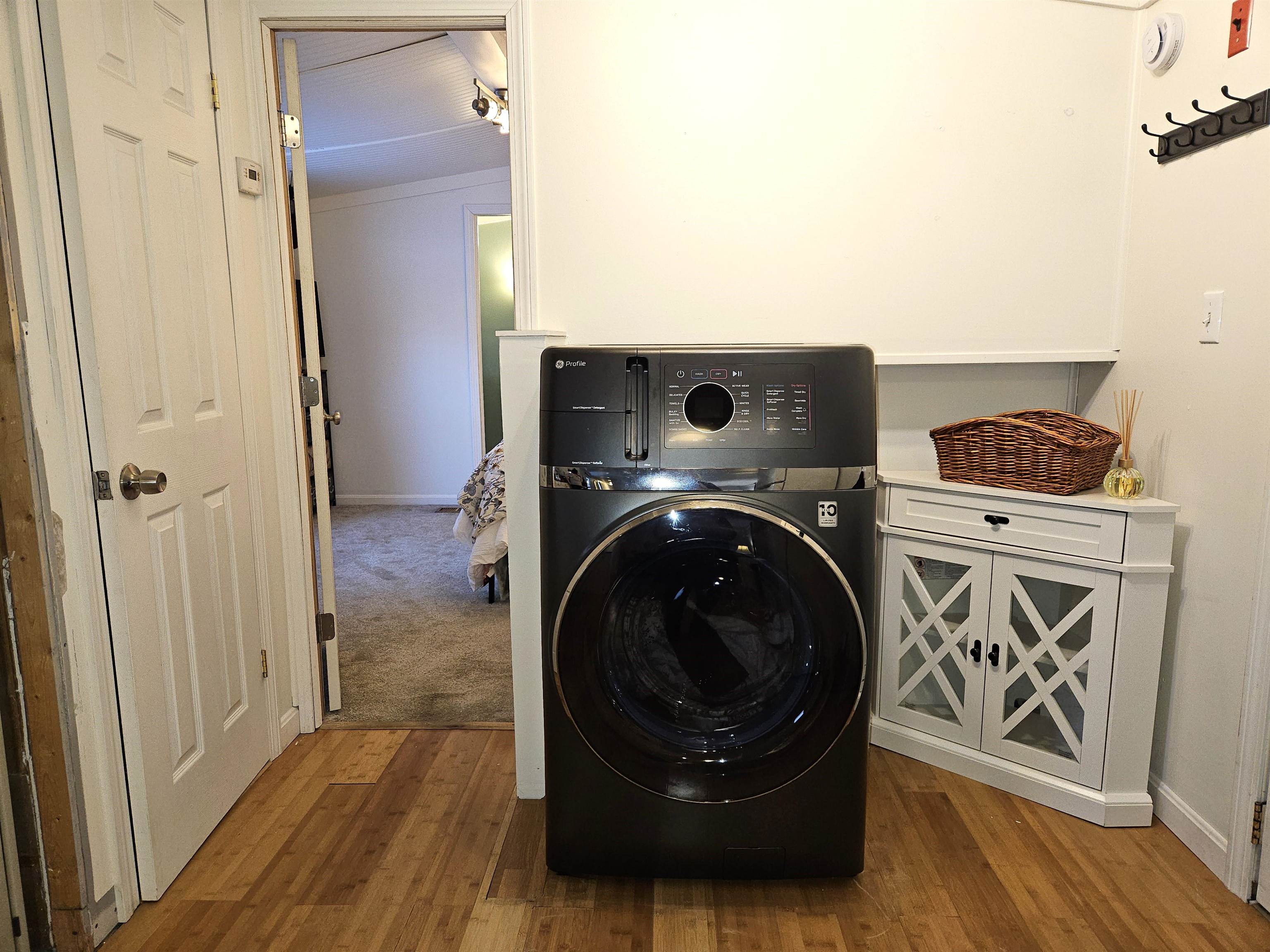 1025 Mountainview Avenue