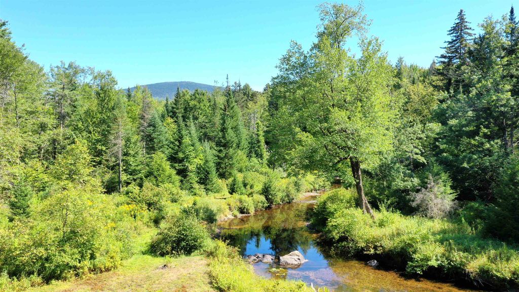 Photo of 14 Fox Run Road, Wilmot, NH 03287 (MLS # 5058522)
