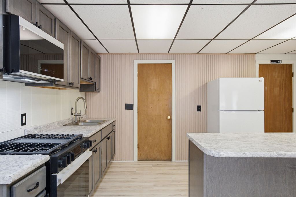 Photo of 556 Pine River Pond Road, Wakefield, NH 03872 (MLS # 5083123)