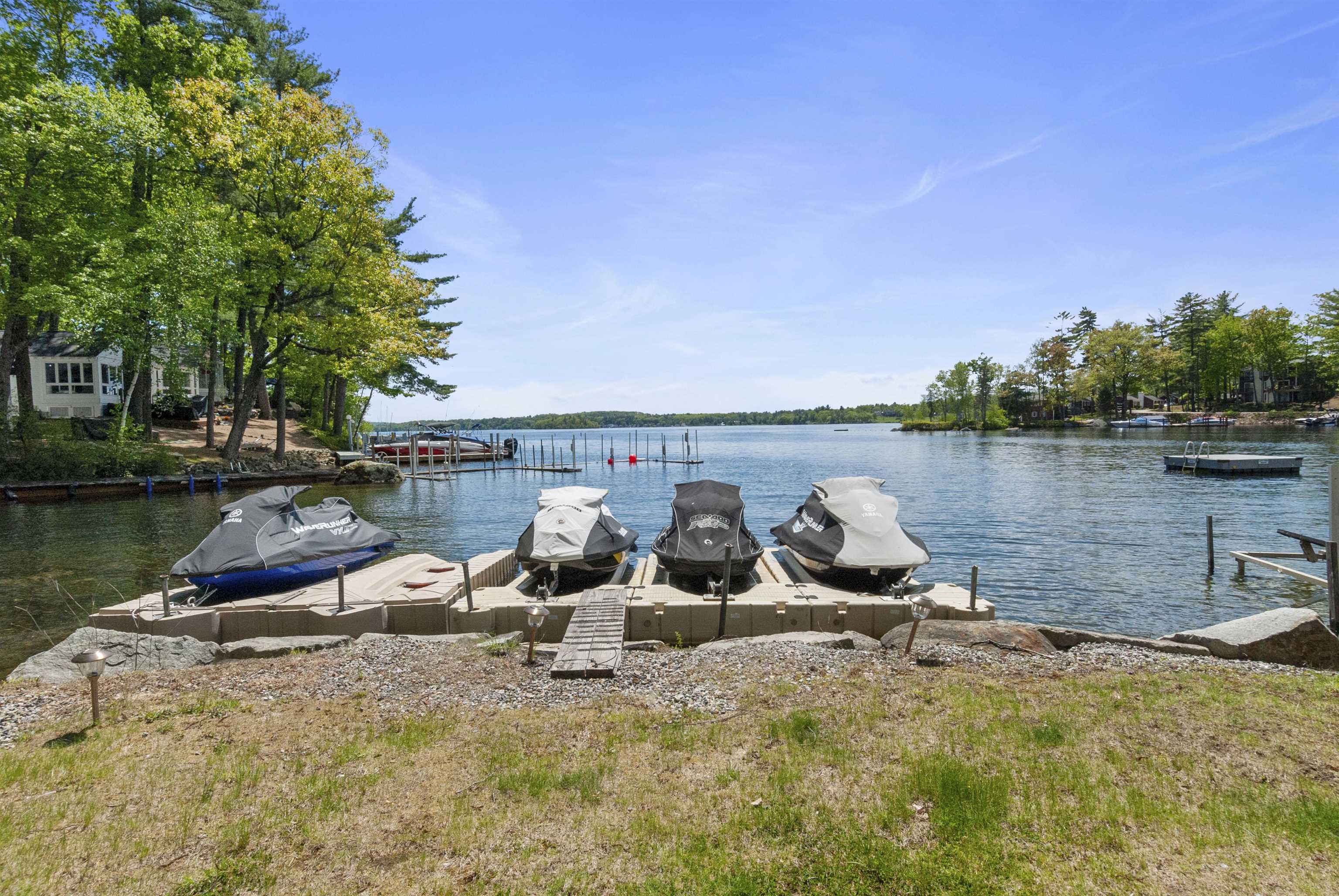 556 Weirs Boulevard 6