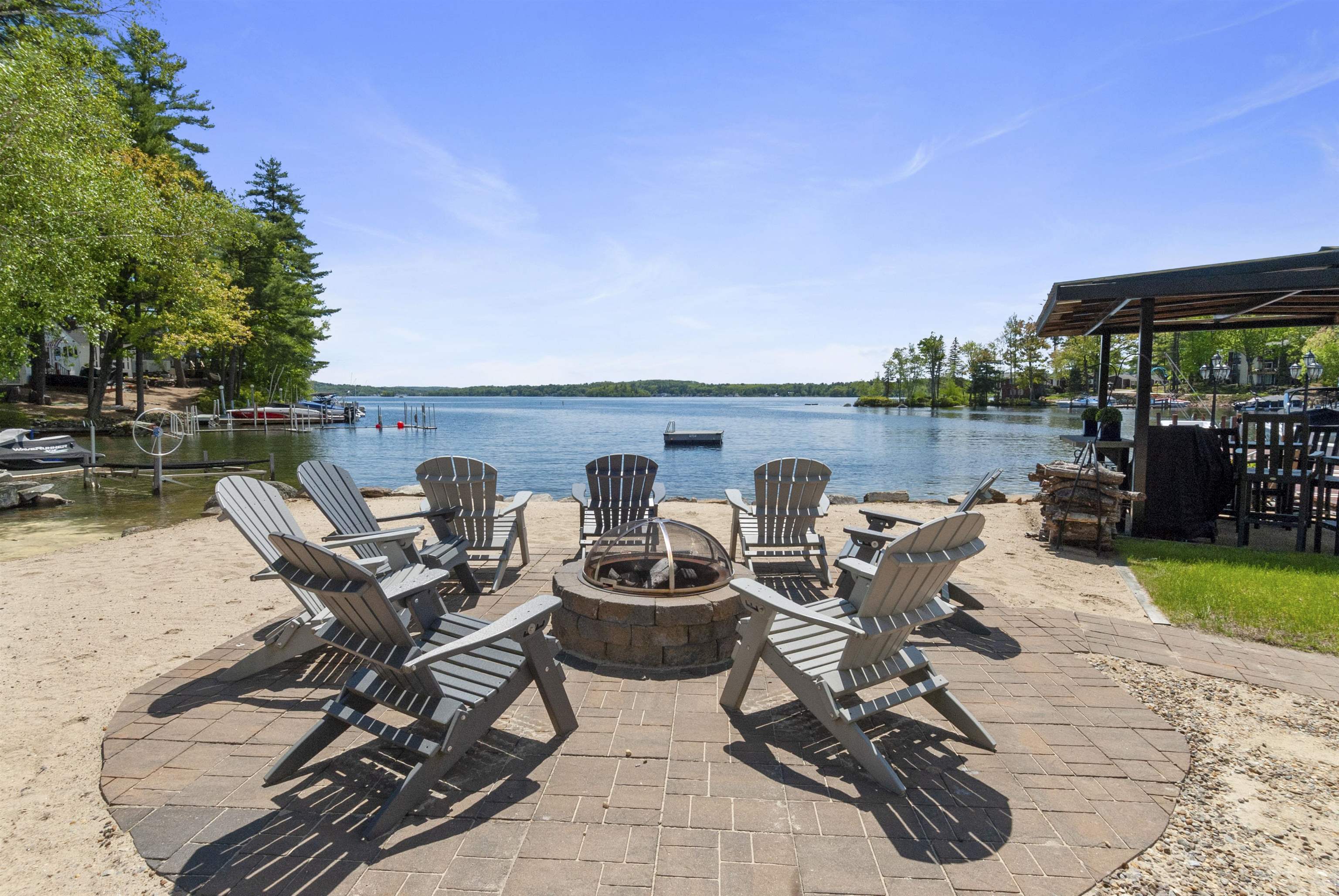 556 Weirs Boulevard 6