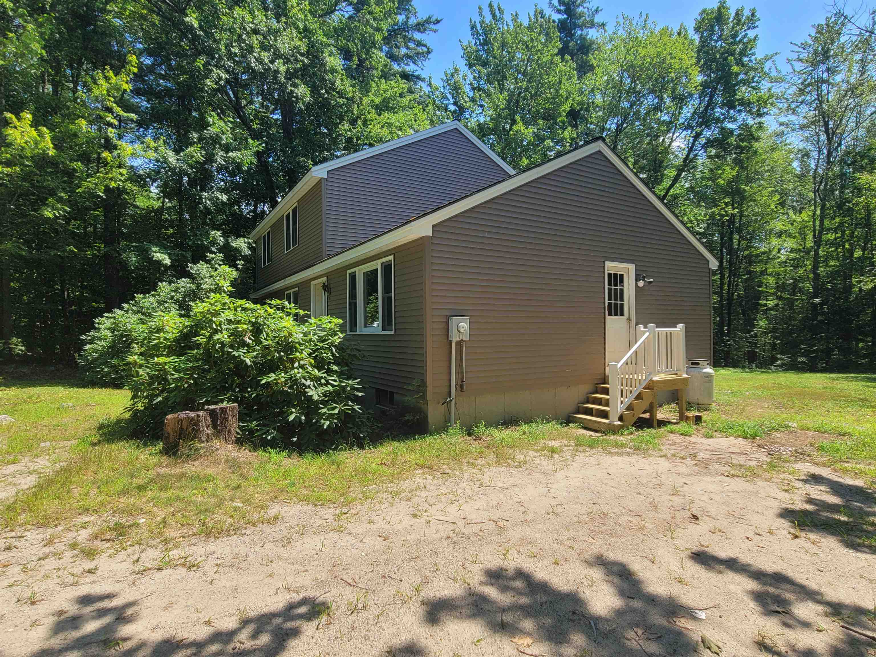 25 Meeting Hill Road