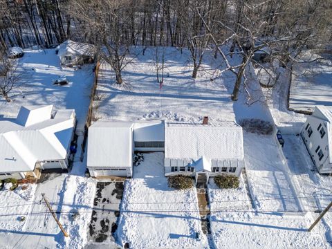 Photo of 259 Saint Marie Street, Manchester, NH 03102 (MLS # 5071892)