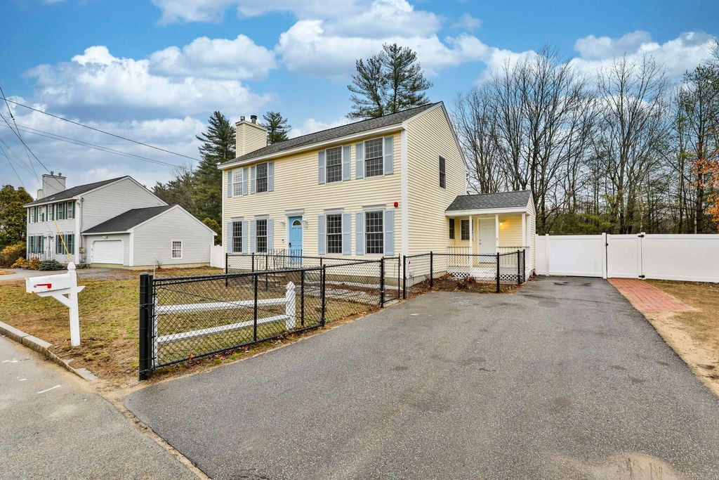 Photo of 54 Vandora Drive, Manchester, NH 03103 (MLS # 5082033)