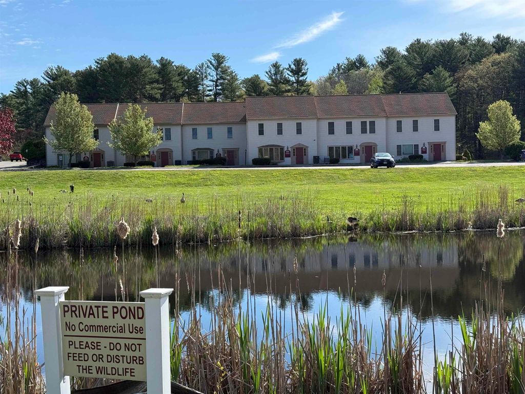 Photo of 12 Parmenter Road #B5, Londonderry, NH 03053 (MLS # 5087022)