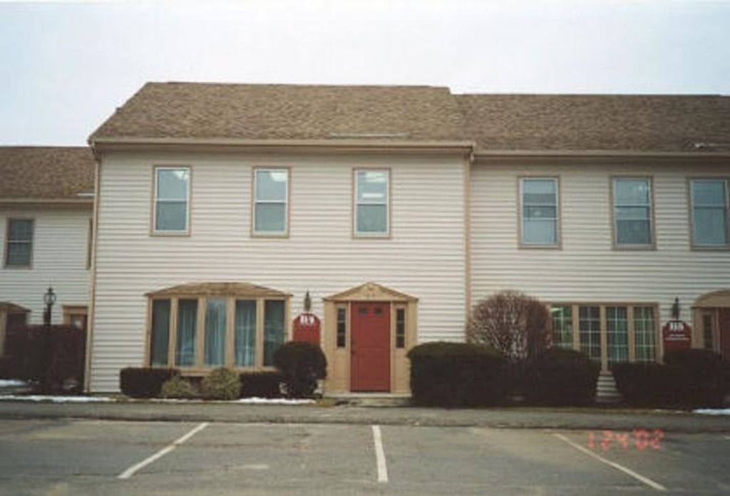 Photo of 12 Parmenter Road #B5, Londonderry, NH 03053 (MLS # 5087022)