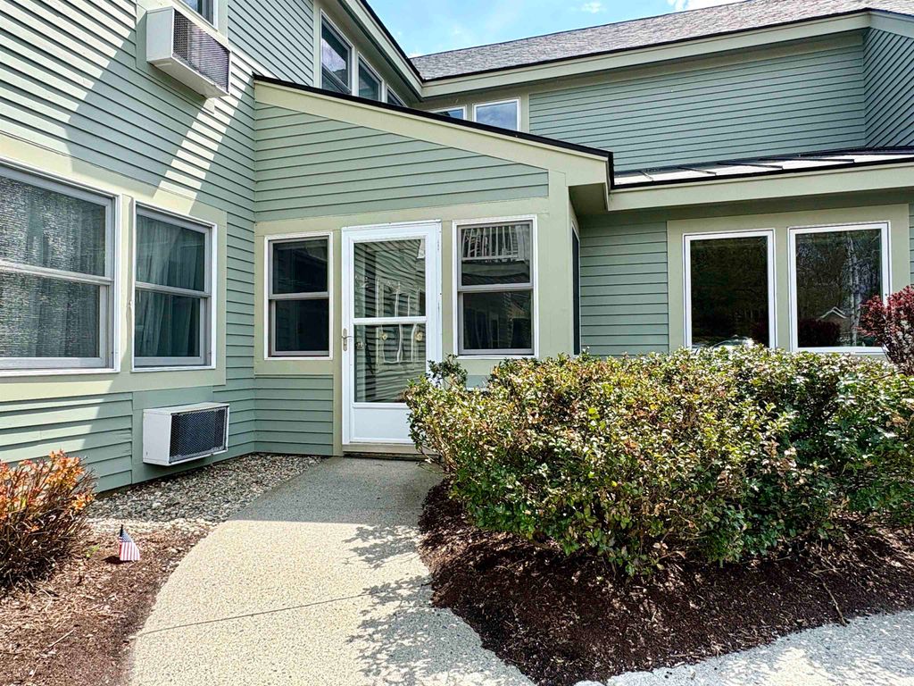 Photo of 53 Lyme Road #5, Hanover, NH 03755 (MLS # 5087548)