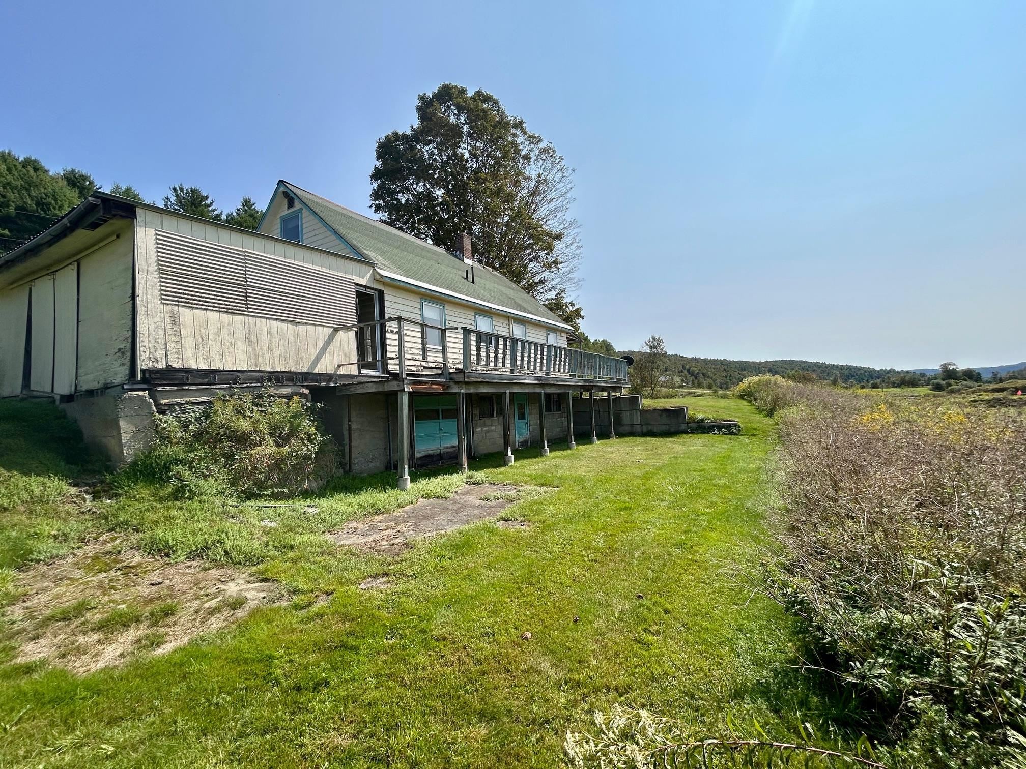 2077 VT Route 12 North