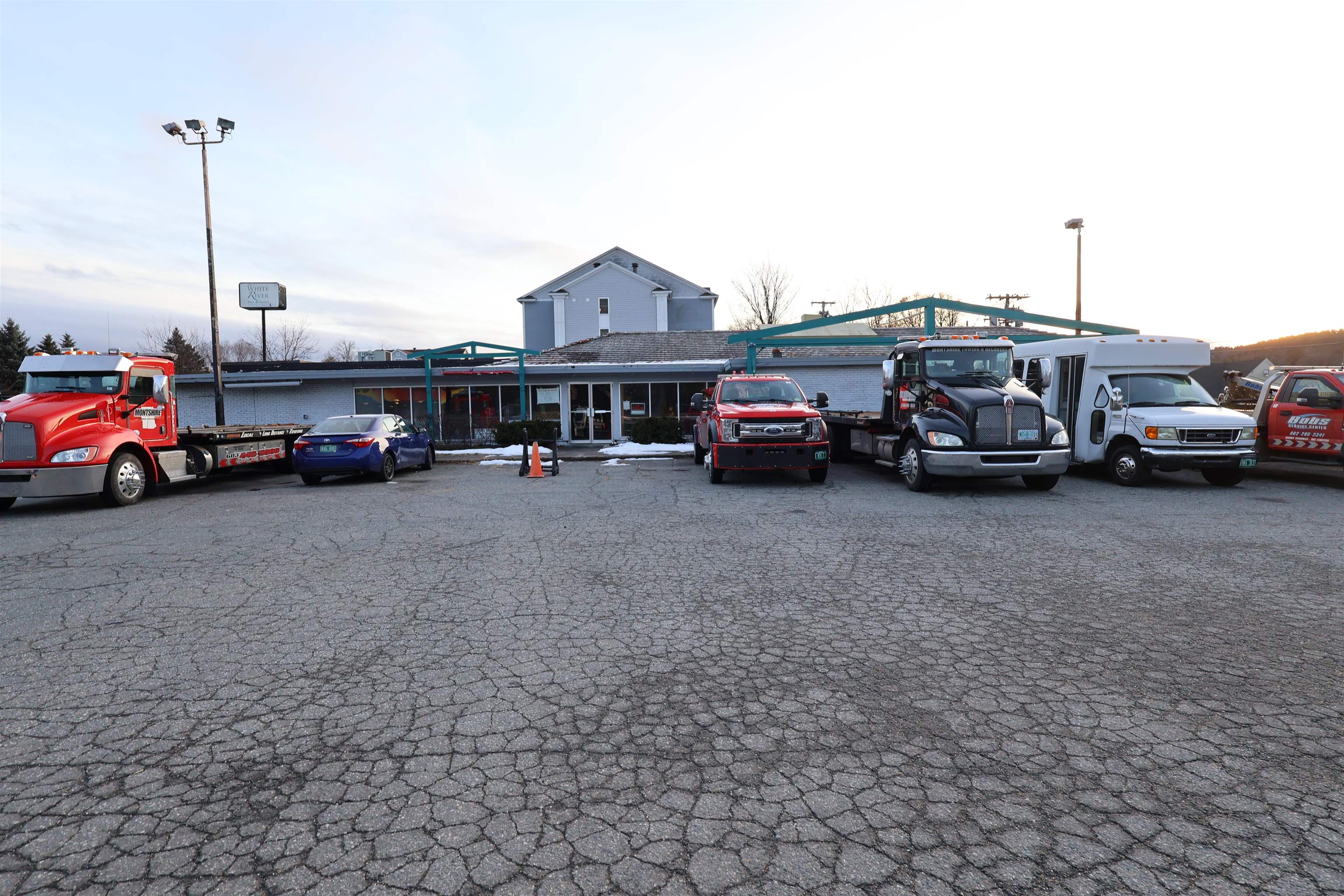 340 North Hartland Road