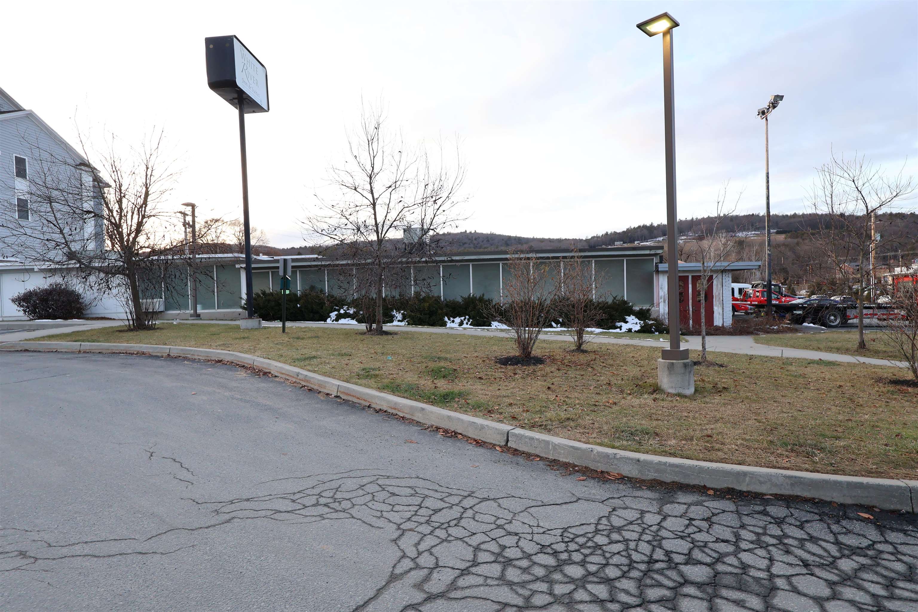 340 North Hartland Road
