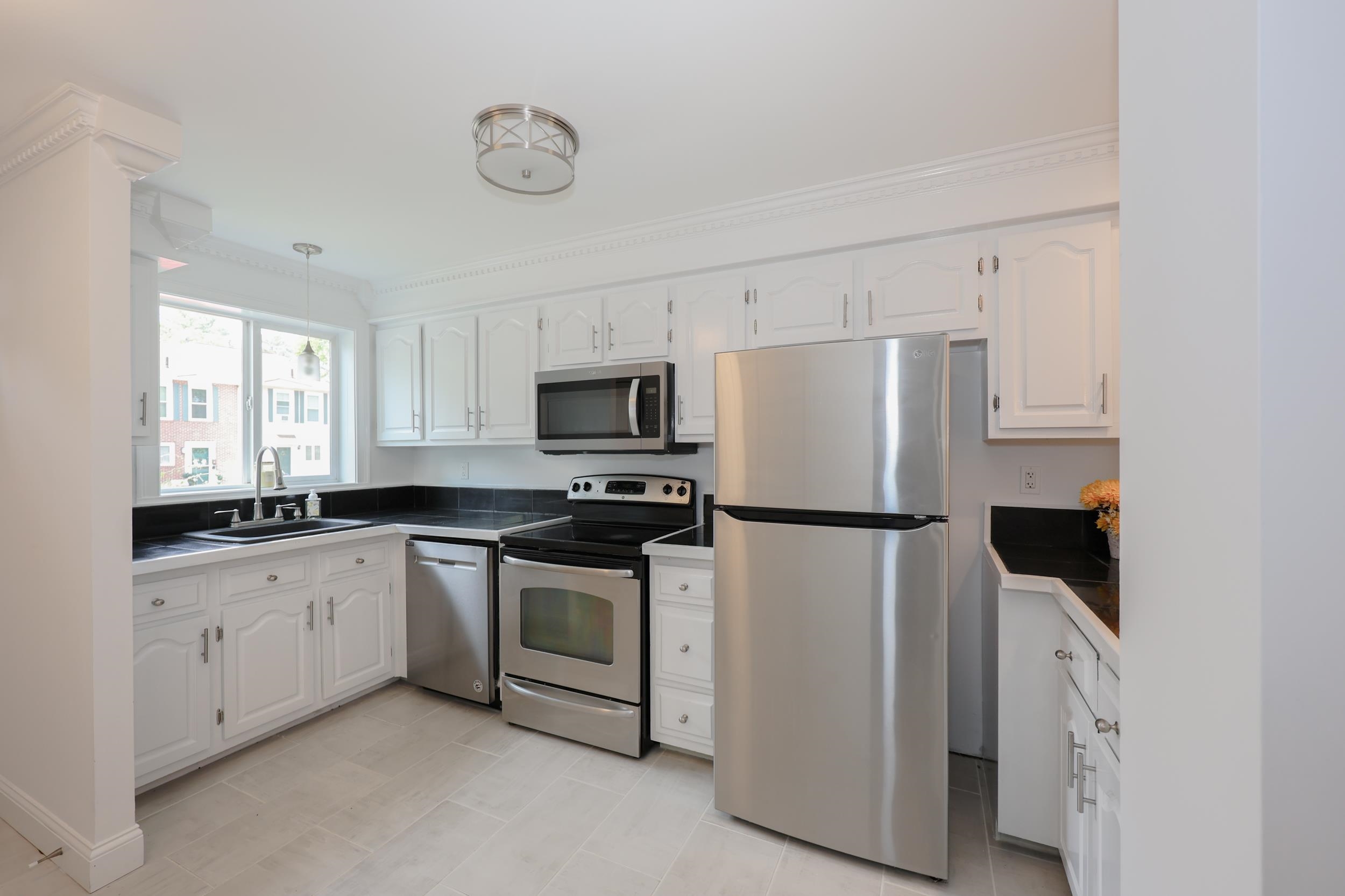 4 Kimberly Drive 4