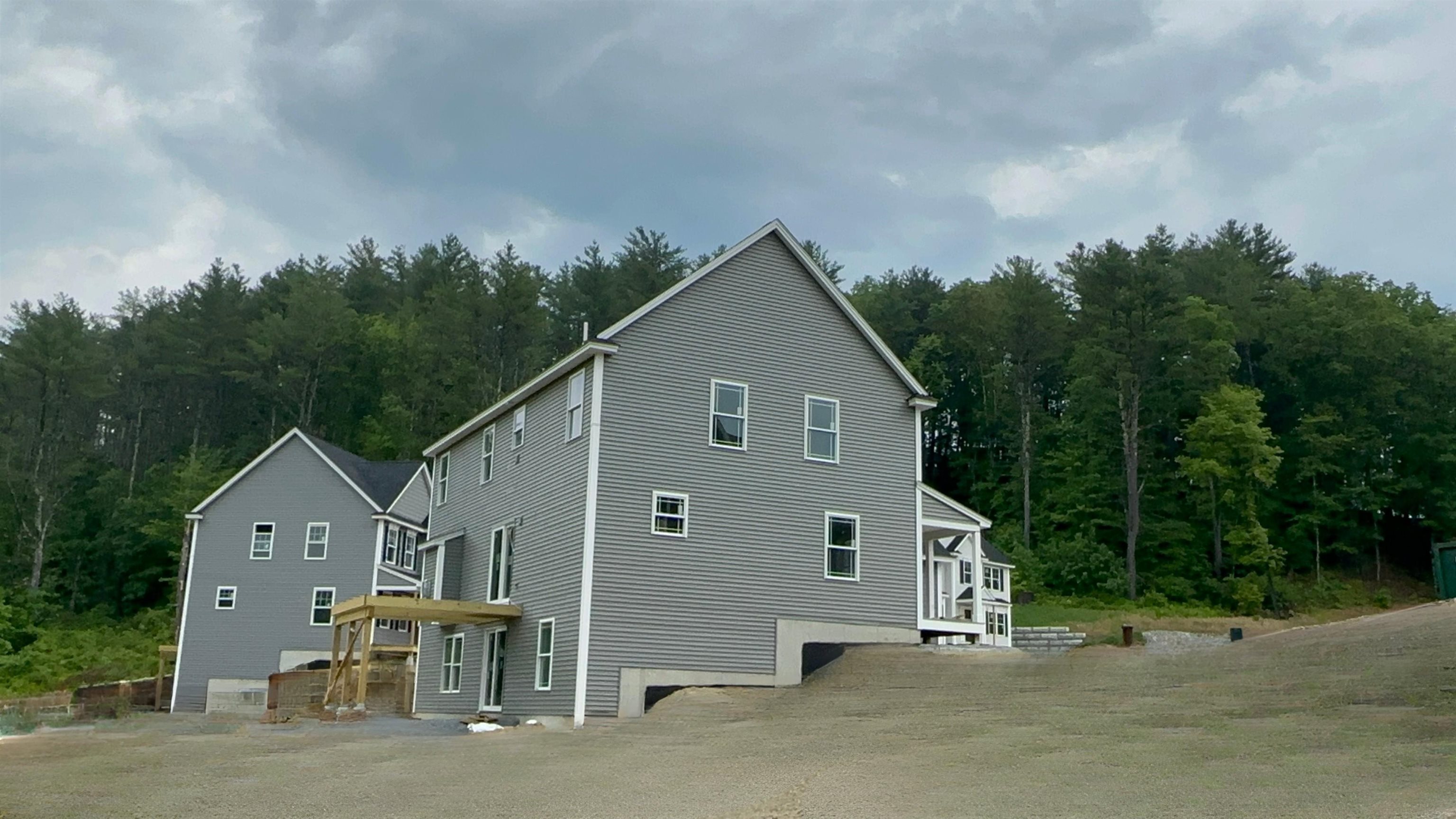 24 Shelburne Lane