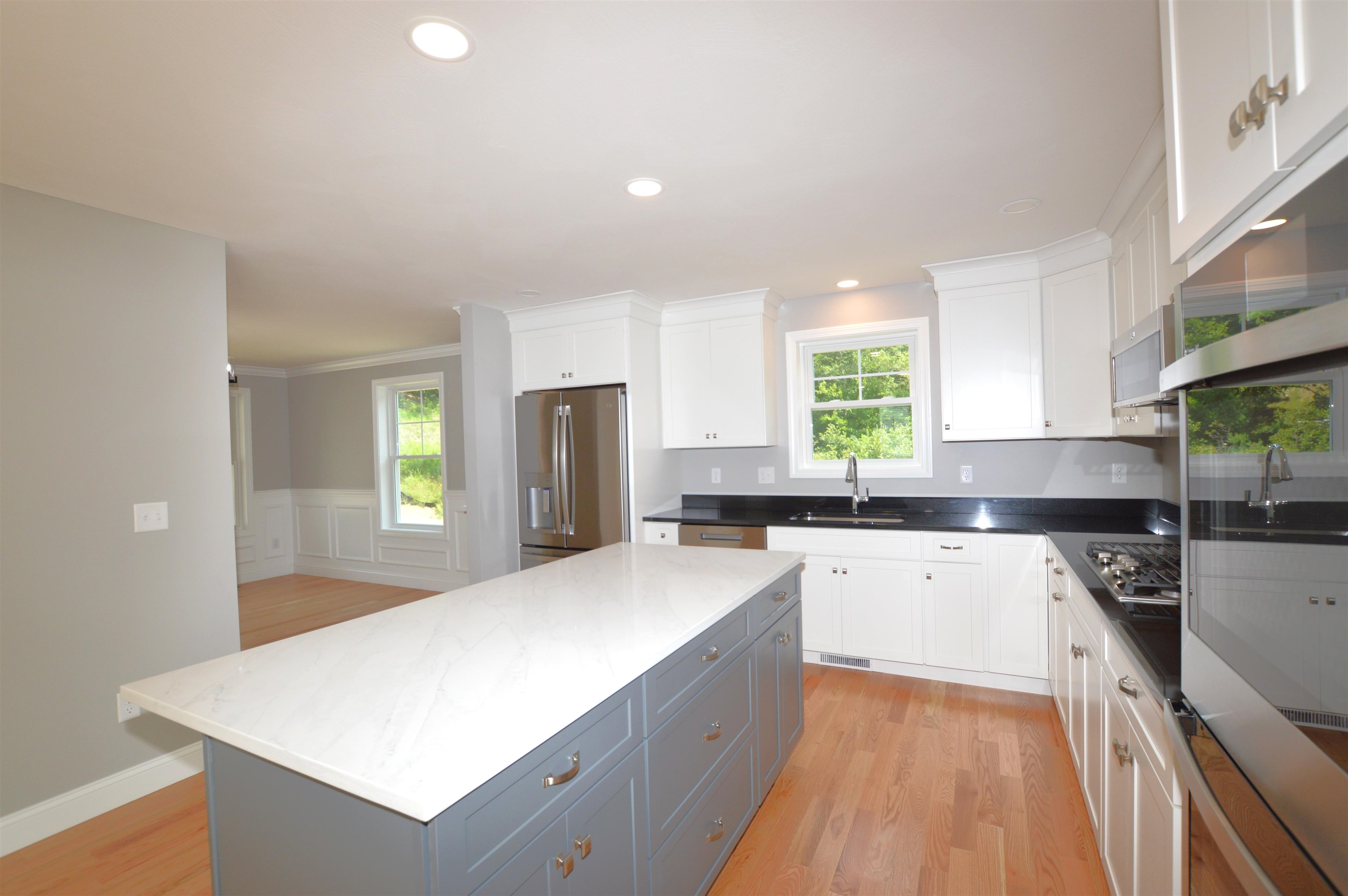 Concord, New Hampshire 03301, United States, 3 Bedrooms Bedrooms, ,3 BathroomsBathrooms,Residential,Active,146738