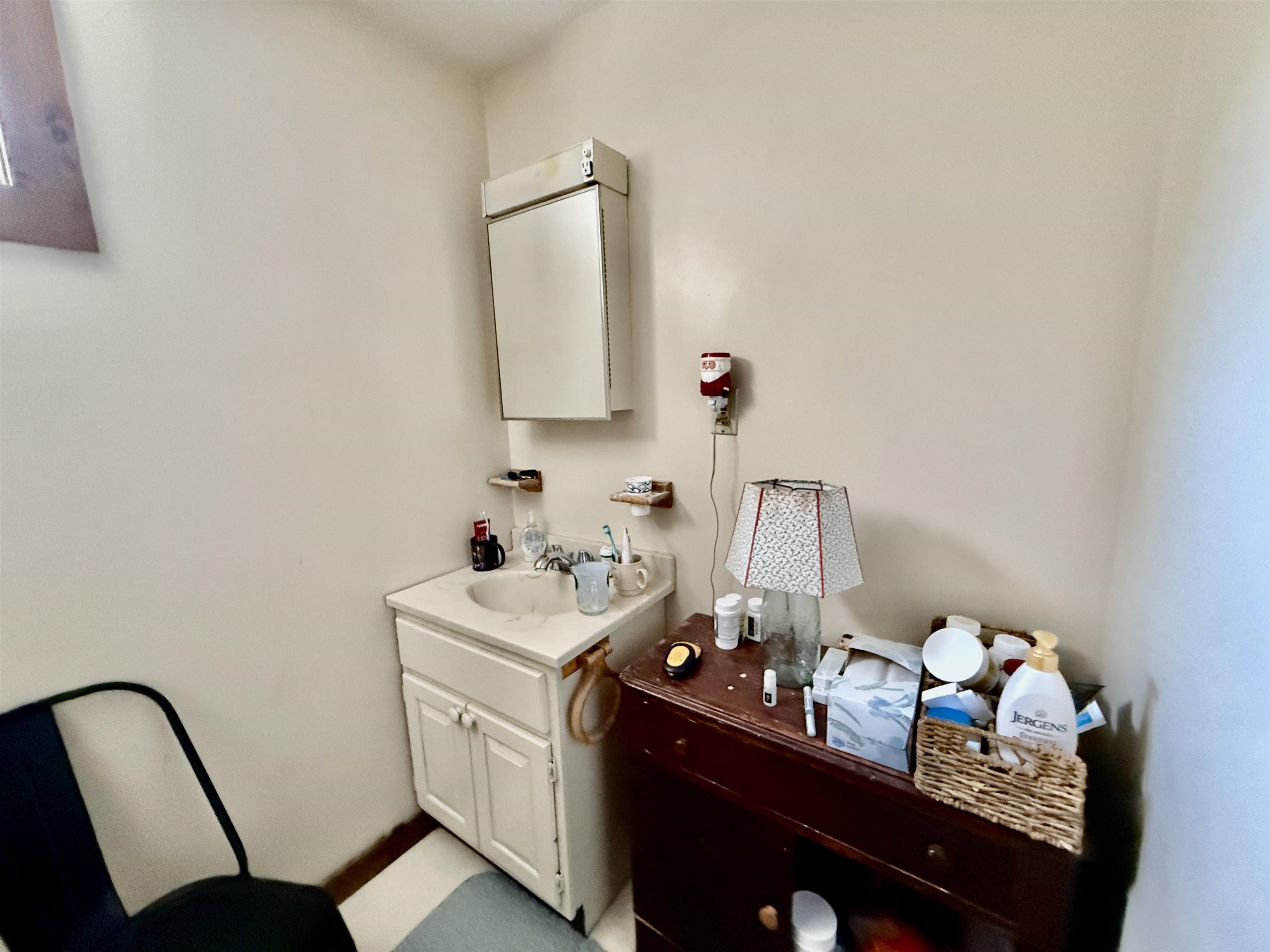 Johnson, Vermont 05656, United States, 4 Bedrooms Bedrooms, ,2 BathroomsBathrooms,Residential,Active,191579