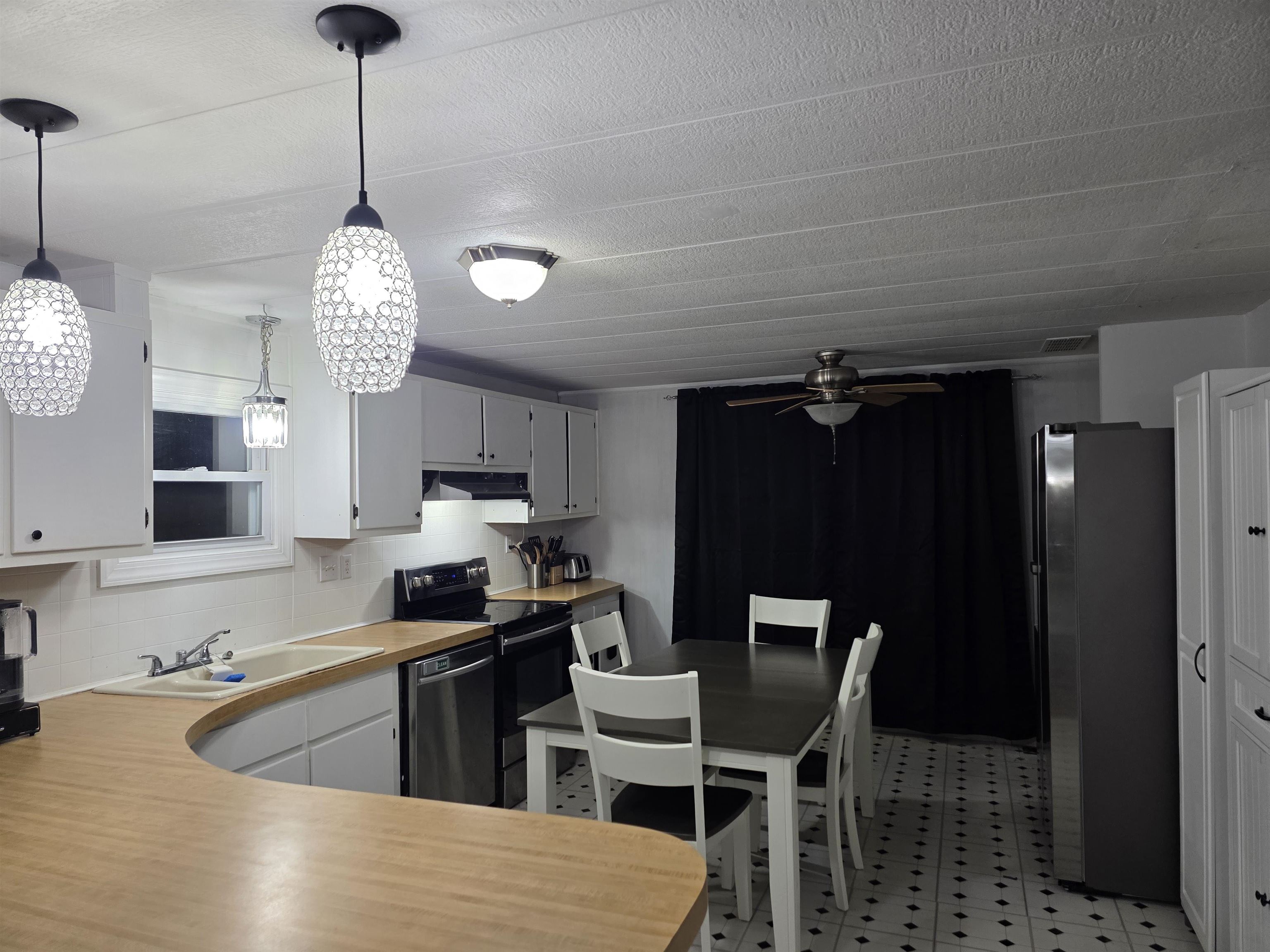 26 Melendy Road 6