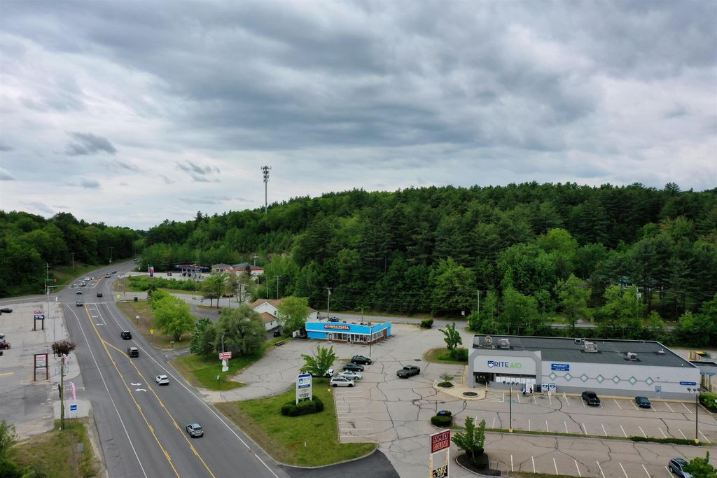 Photo of 42 Allenstown Road, Allenstown, NH 03275 (MLS # 5044030)