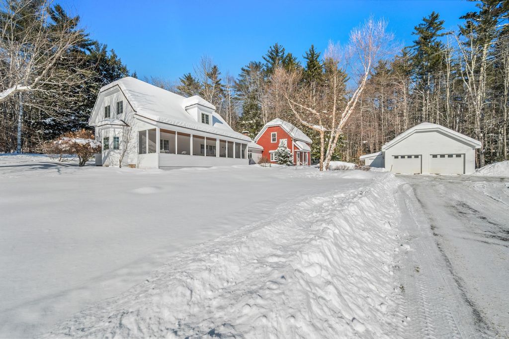 Photo of 32 Mount Surprise Road, Bartlett, NH 03812 (MLS # 5076121)