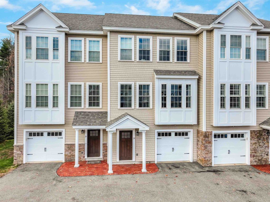 Photo of 28 Acadia Lane, Exeter, NH 03833 (MLS # 5063205)