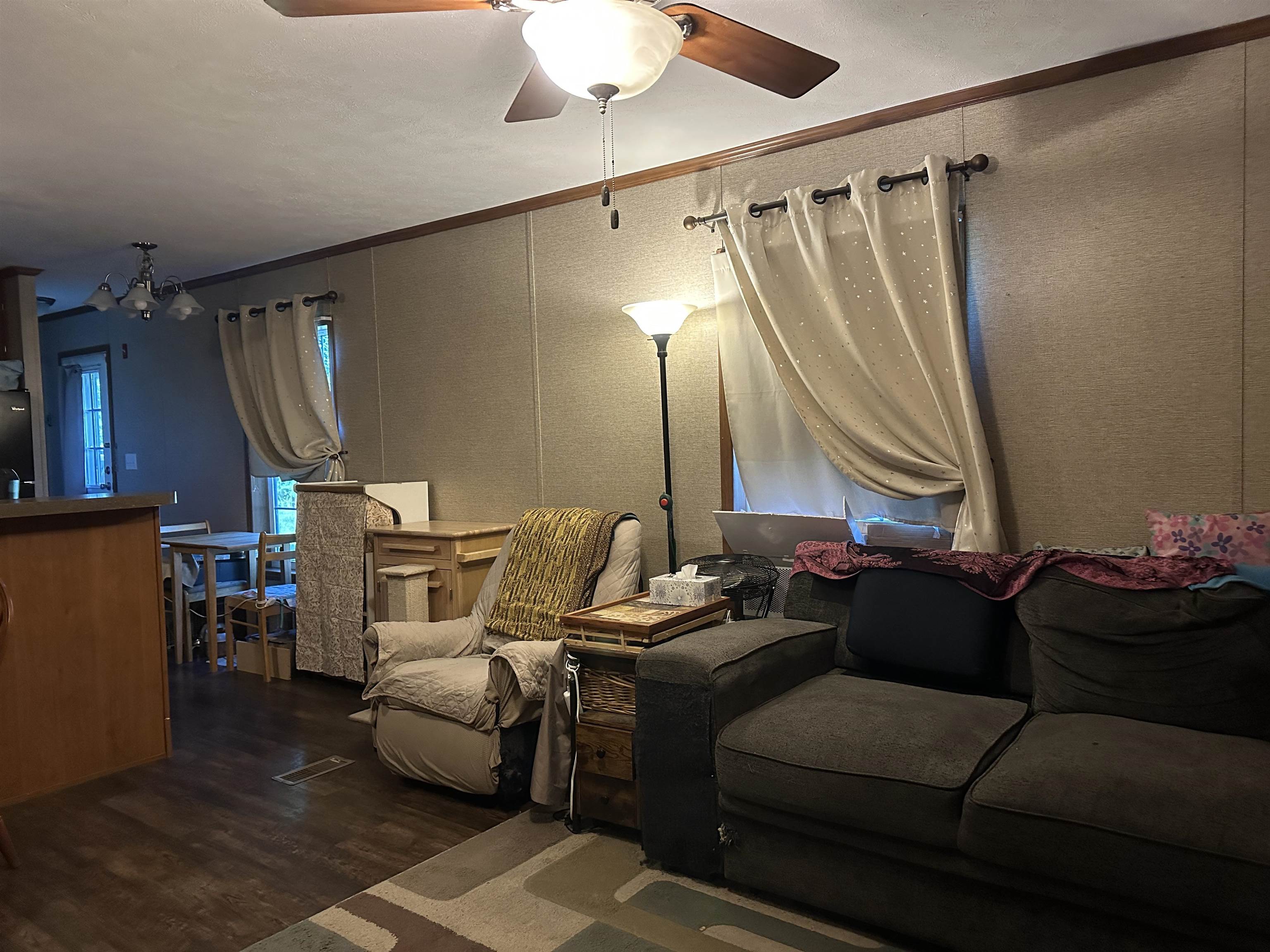 376 W Highland Drive