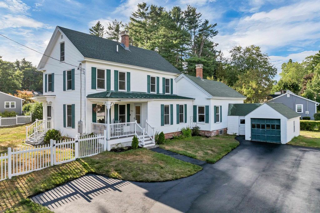 Photo of 11 Old Stage Road, Dover, NH 03820 (MLS # 5058795)