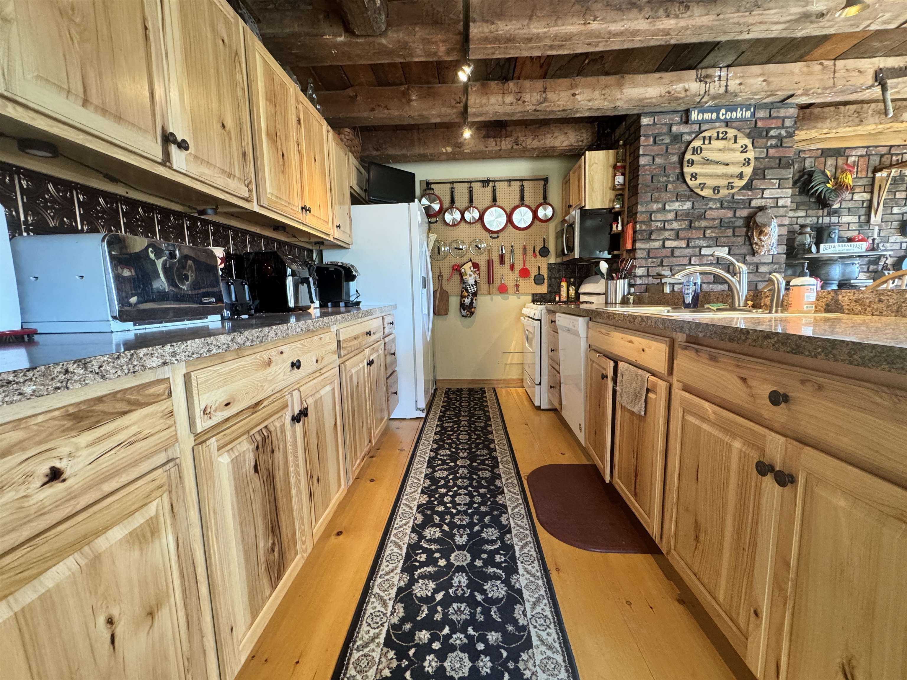 1083 Back Center Road