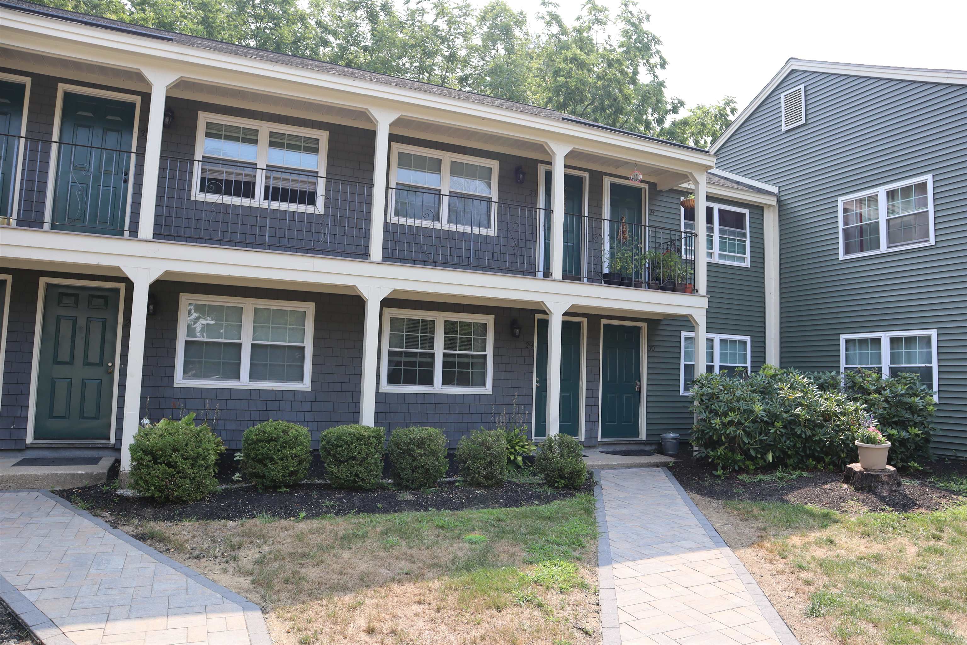 93 Henry Law Avenue 29