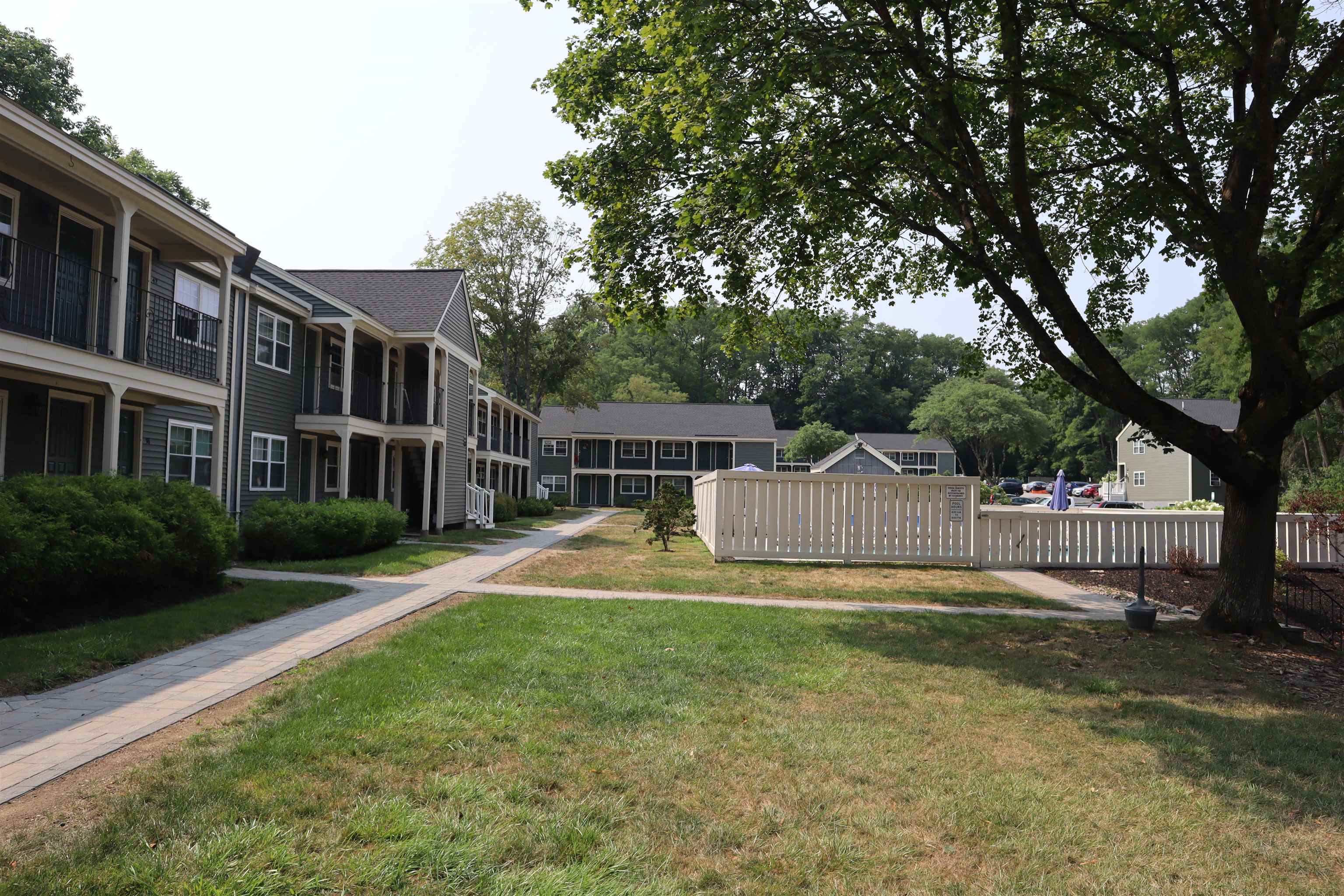 93 Henry Law Avenue 29