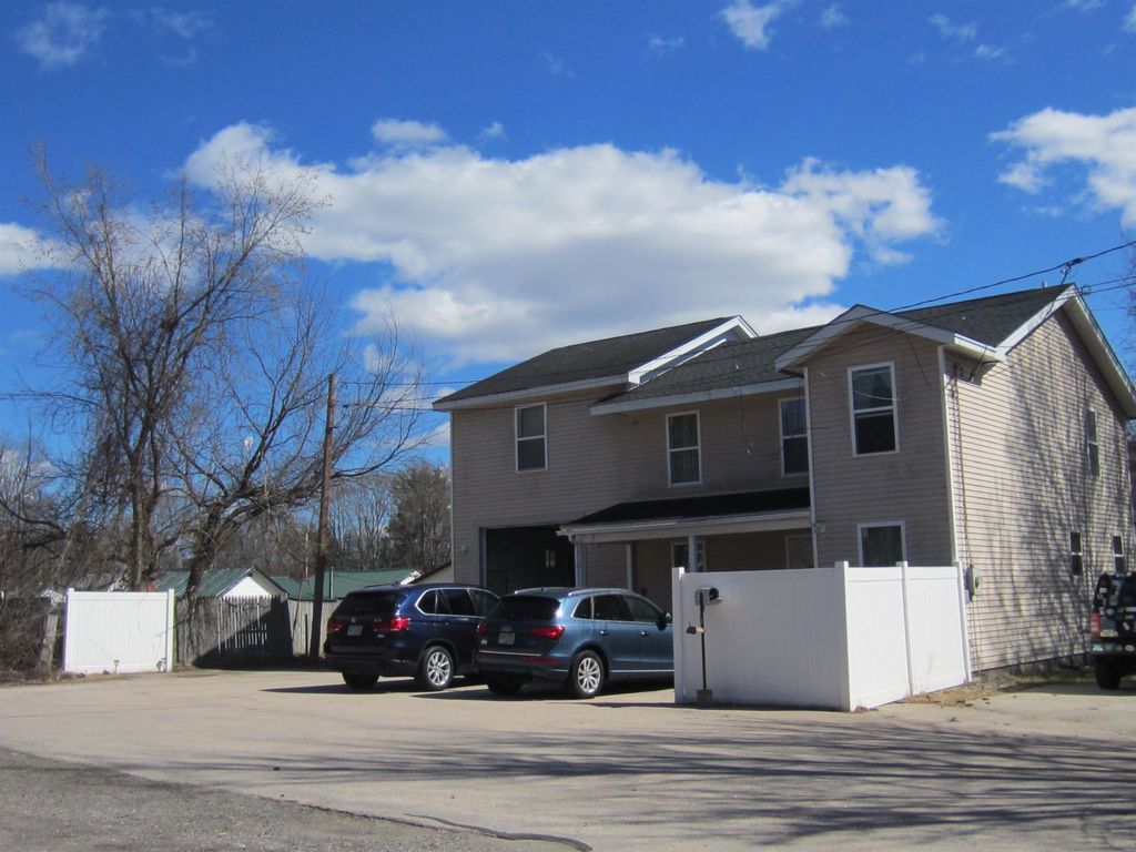 Photo of 5 Howard Street, Pembroke, NH 03275 (MLS # 5079390)