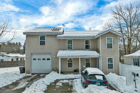 5 Howard Street Pembroke NH 03275