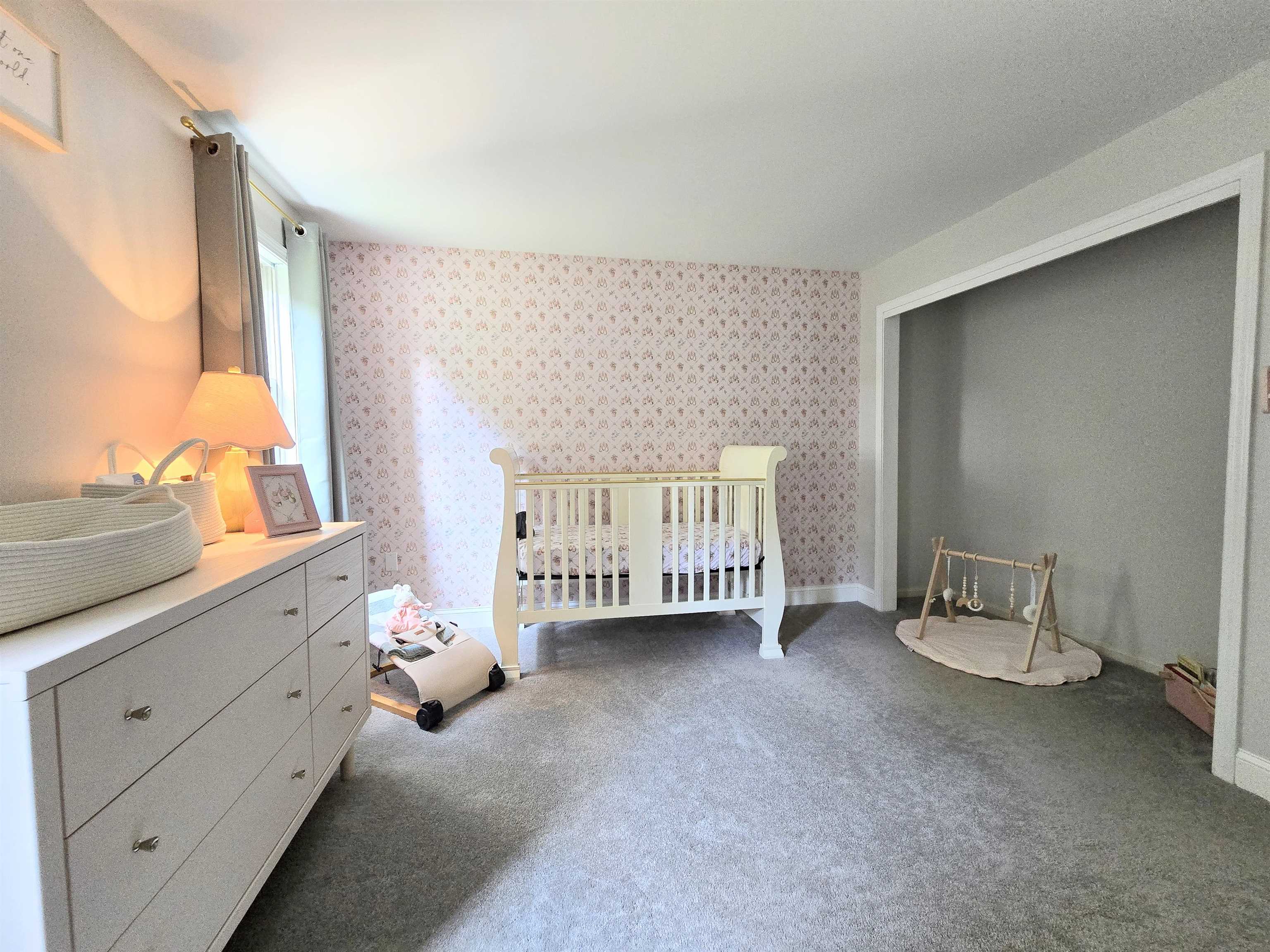 Concord, New Hampshire 03301, United States, 2 Bedrooms Bedrooms, ,2 BathroomsBathrooms,Residential,Active,191026