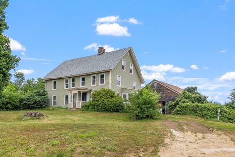 81 Garland Road Barnstead NH 03218