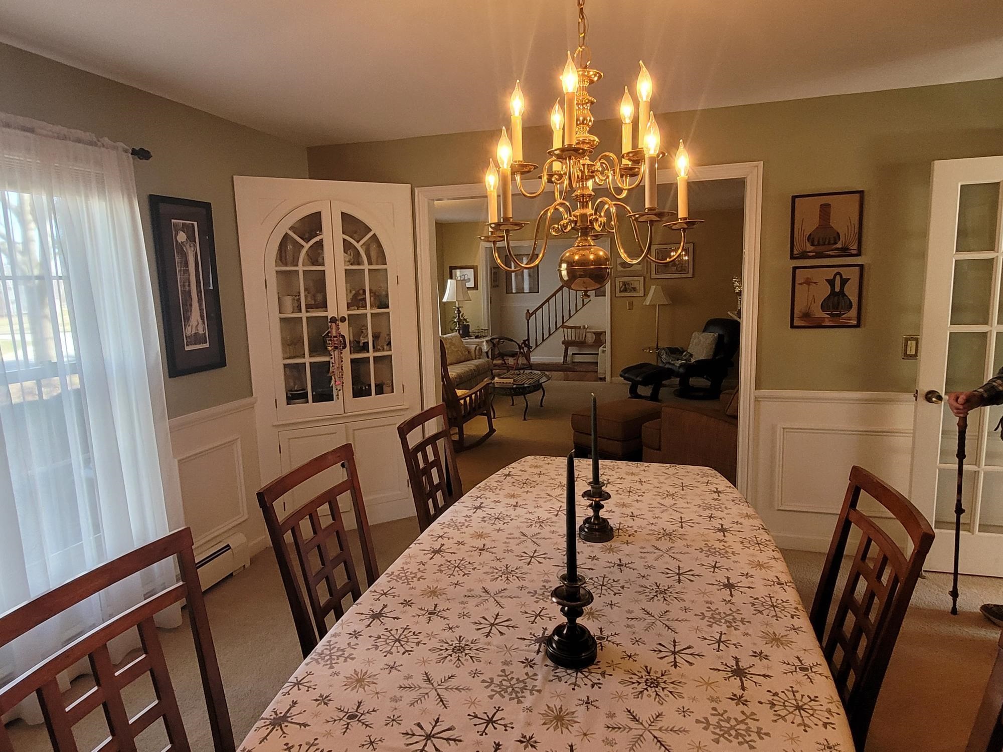 South Burlington, Vermont 05403, United States, 5 Bedrooms Bedrooms, ,4 BathroomsBathrooms,Residential,Active,96669