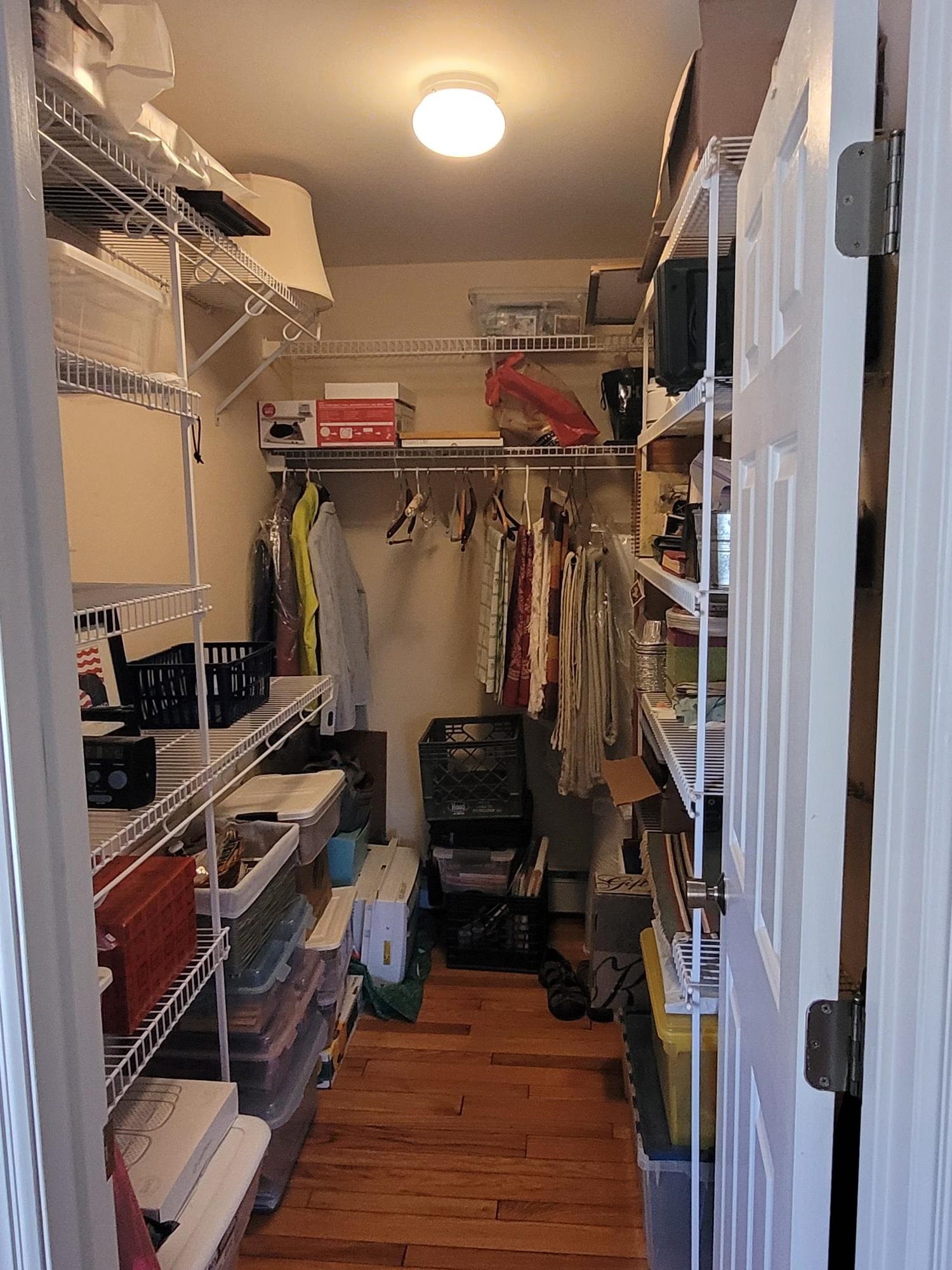 South Burlington, Vermont 05403, United States, 5 Bedrooms Bedrooms, ,4 BathroomsBathrooms,Residential,Active,96669