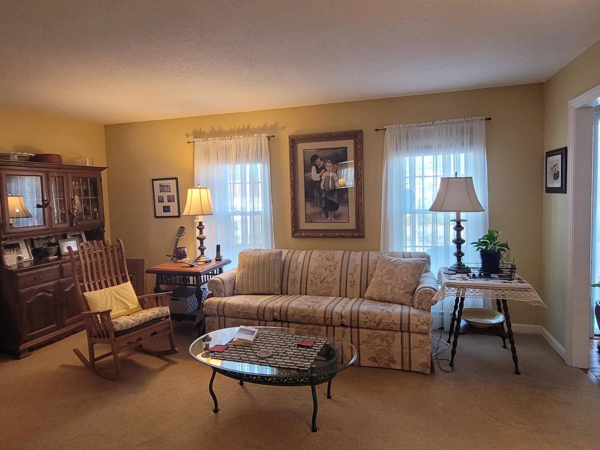 South Burlington, Vermont 05403, United States, 5 Bedrooms Bedrooms, ,4 BathroomsBathrooms,Residential,Active,96669