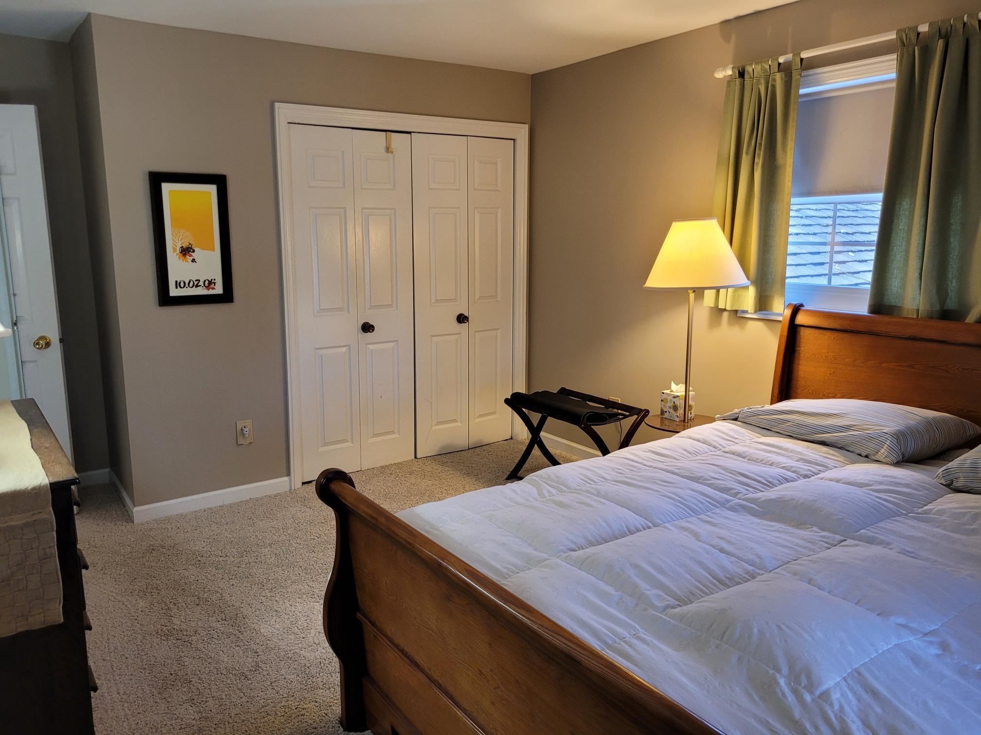 South Burlington, Vermont 05403, United States, 5 Bedrooms Bedrooms, ,4 BathroomsBathrooms,Residential,Active,96669